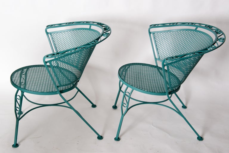 Set of Four Curved Back Wrought Iron Garden Chairs For Sale 2