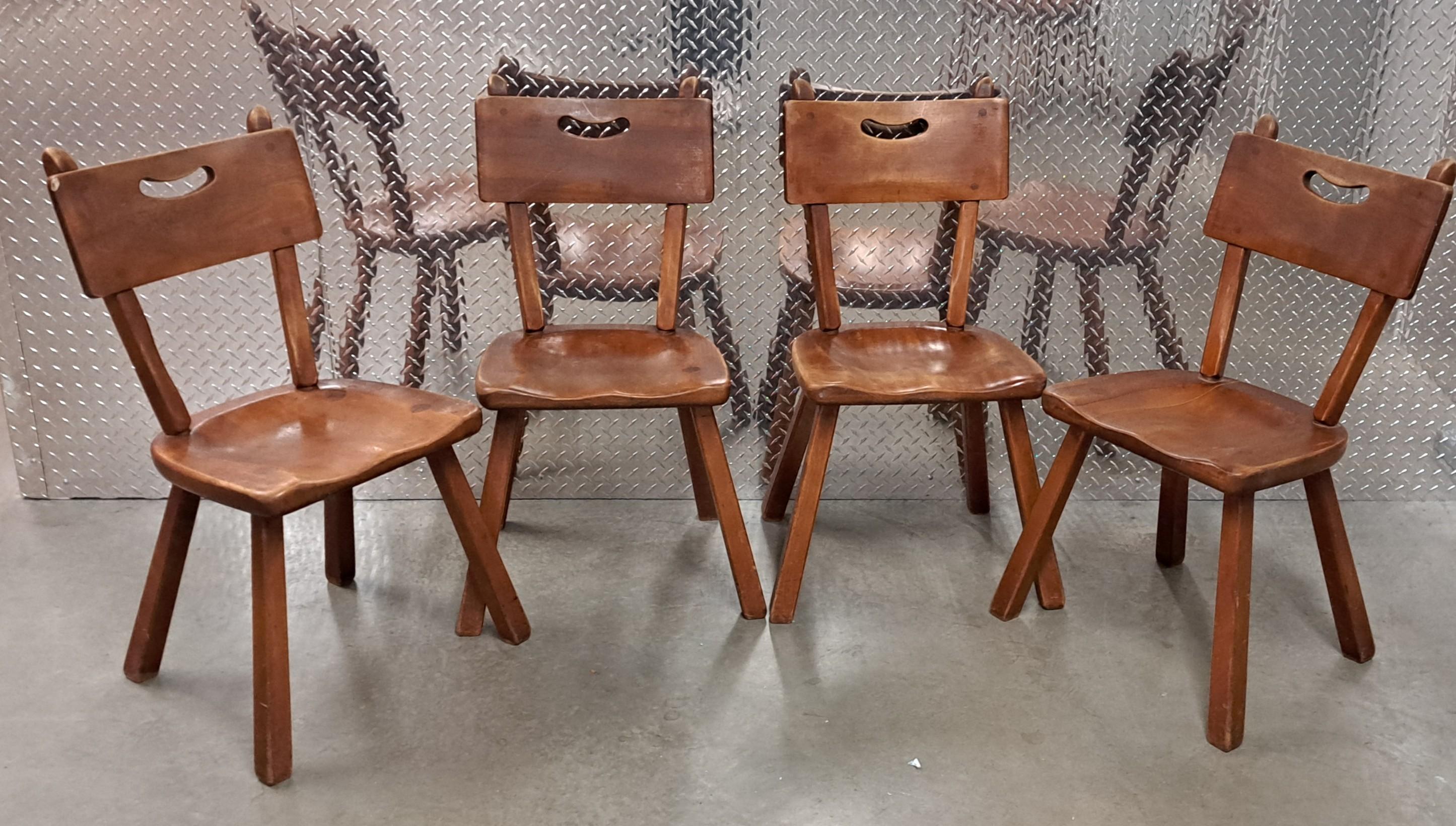 20th Century Set of Four Cushman Carved Wood Dining Chairs 