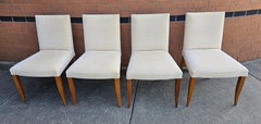 Satz von vier Dakota Jackson Crimped Velvet Maple Side Chairs