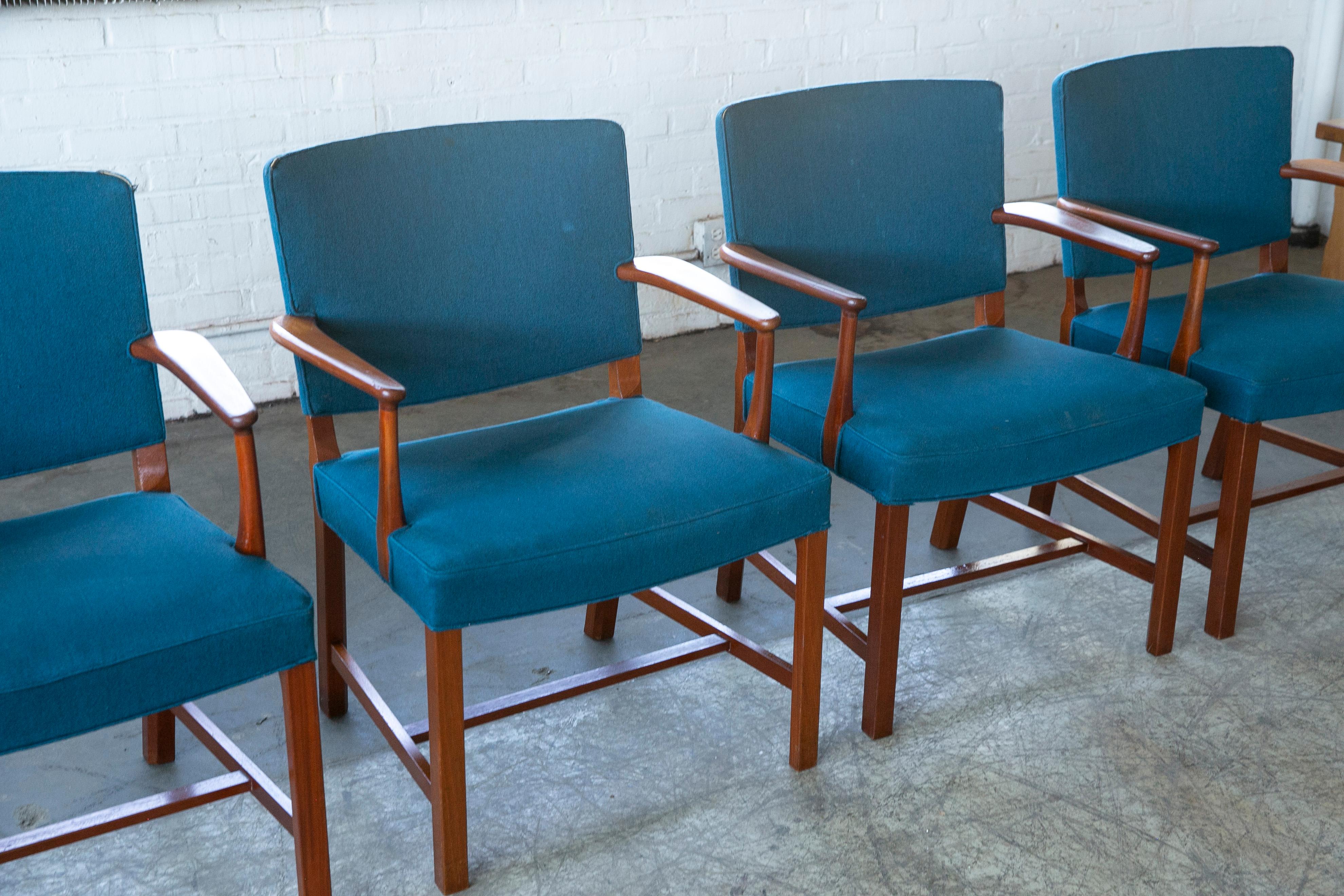 Set of Four Danish 1940s Mahogany Side or Desk Chairs with Open Armrests In Good Condition For Sale In Bridgeport, CT