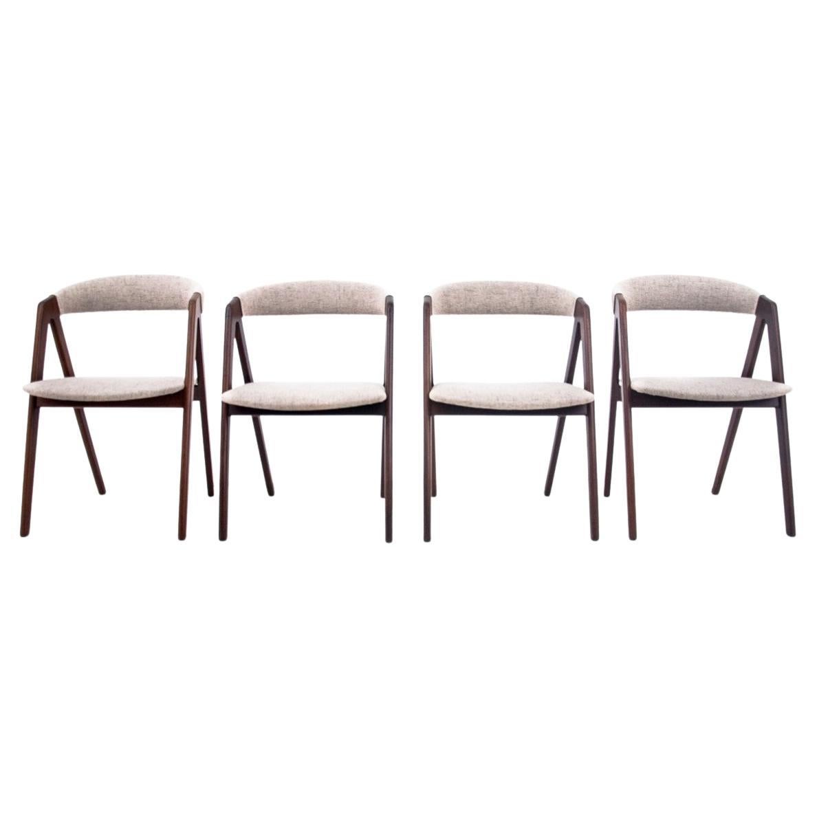 Ensemble de quatre chaises de design danoises, Farstrup Mobler, Danemark, 1960 en vente