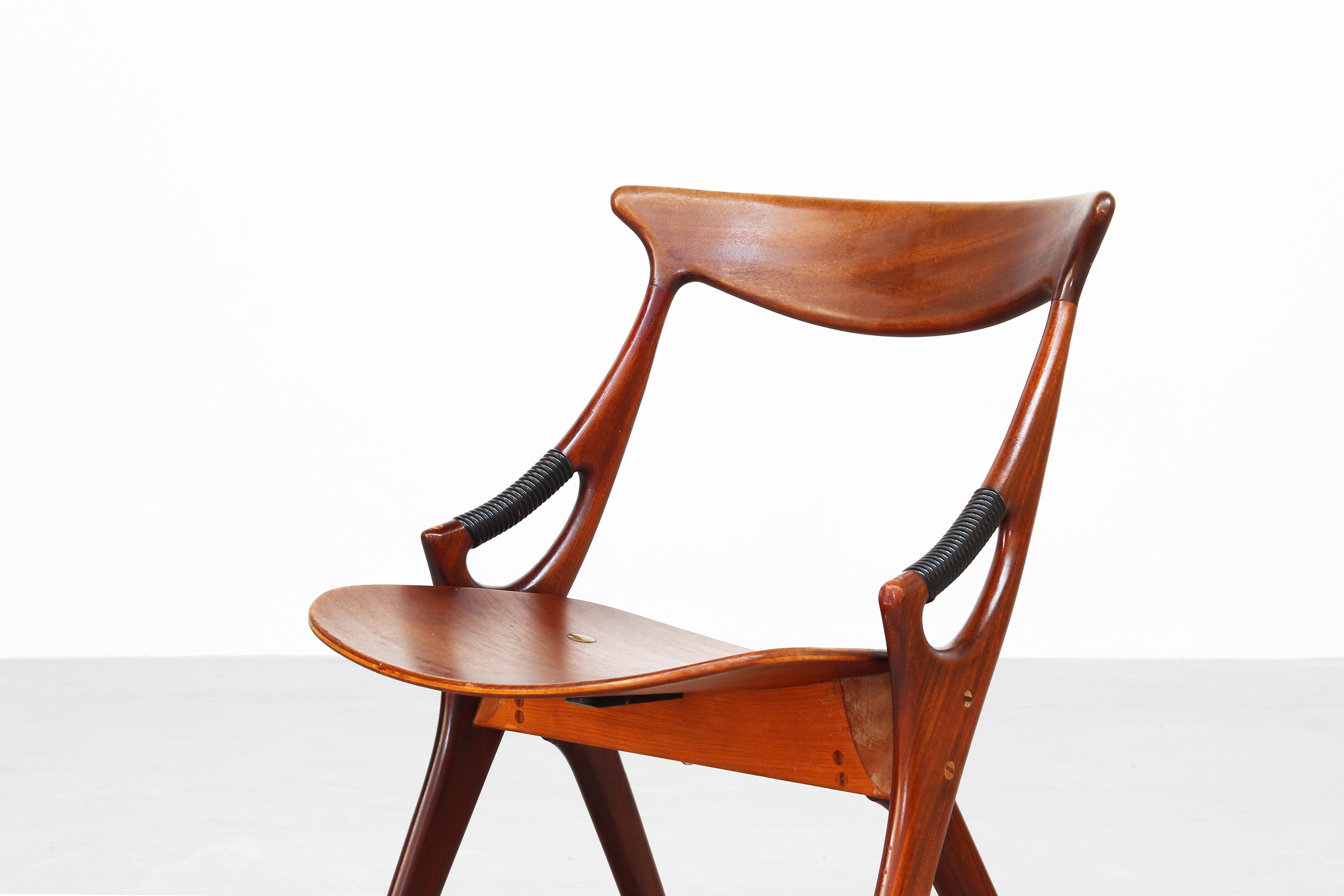 Set of Four Danish Dining Chairs by Arne Hovmand-Olsen for Mogens Kold, 1959 3