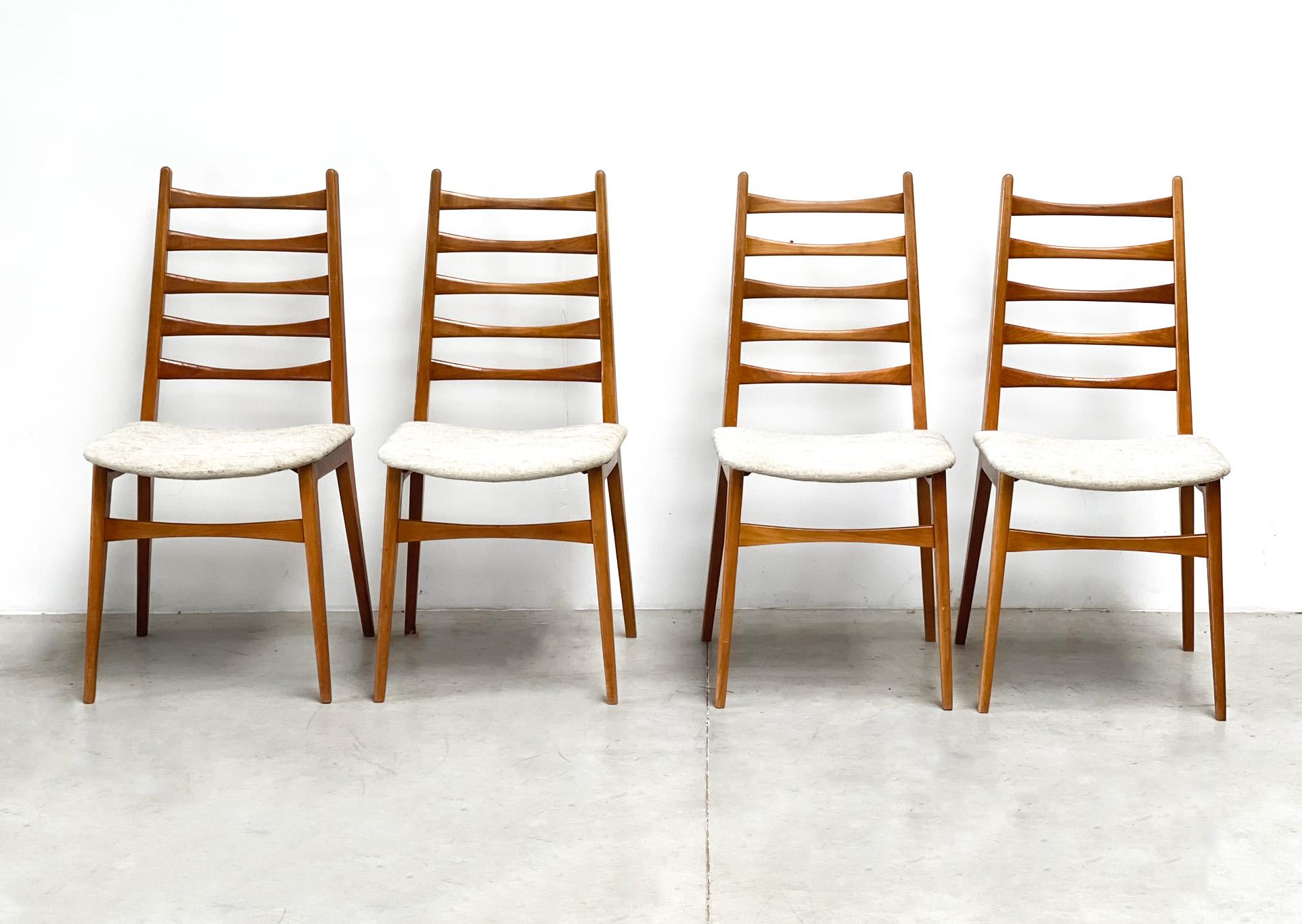 set of four Danish dining chairs
What a stunning set of dining chairs!

 

These four dining chairs are made in Denmark. They were made by a small manufacturer. They were probably made in the 1970's and are a perfect example of danish craftmanship