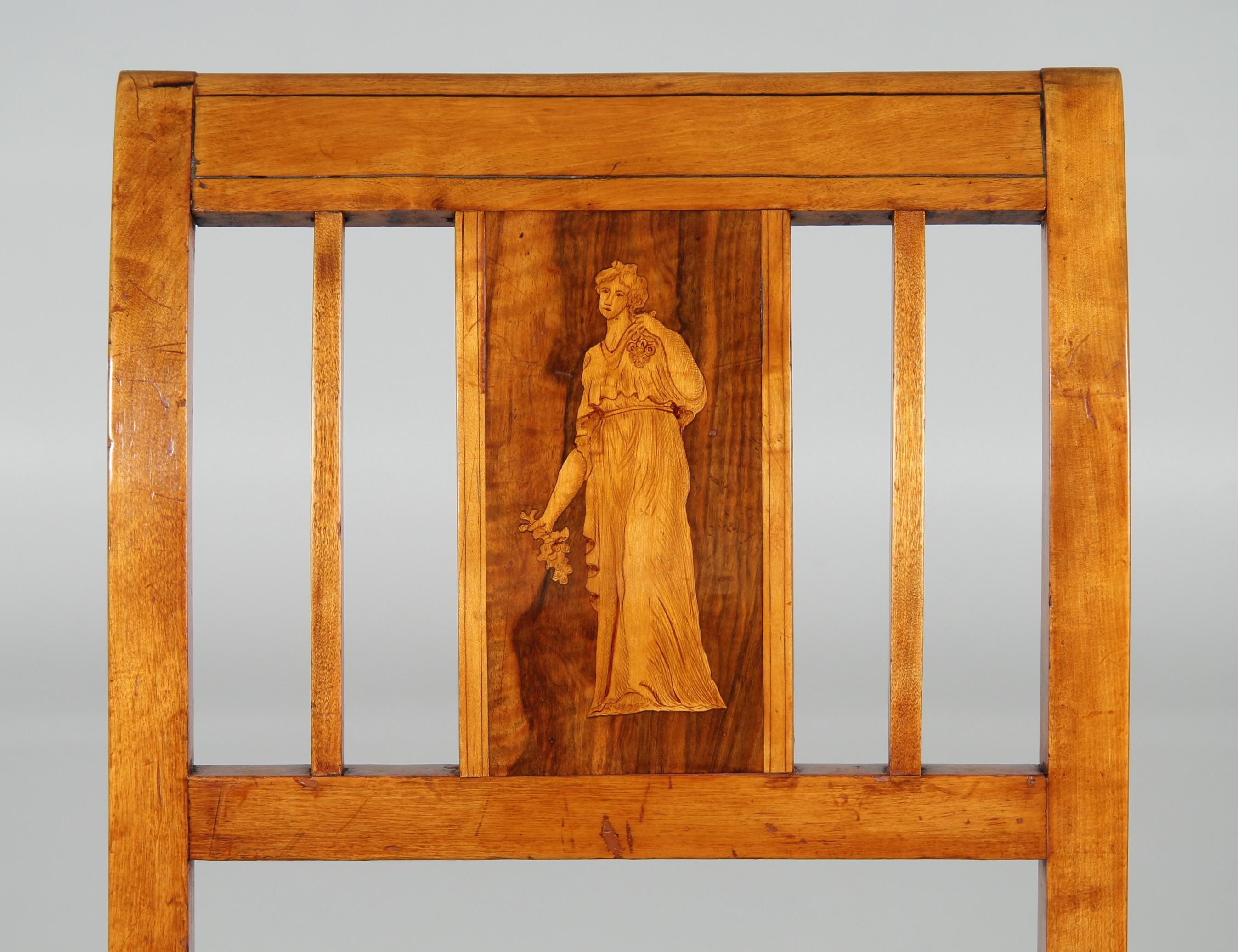 Set di quattro sedie danesi Impero o Biedermeier con intarsi, circa 1820 in vendita 2