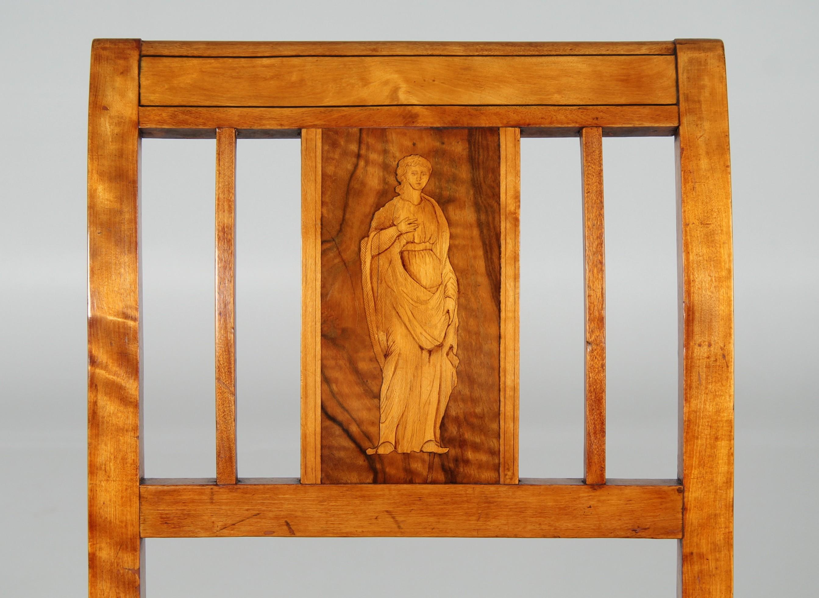 Set di quattro sedie danesi Impero o Biedermeier con intarsi, circa 1820 in vendita 4