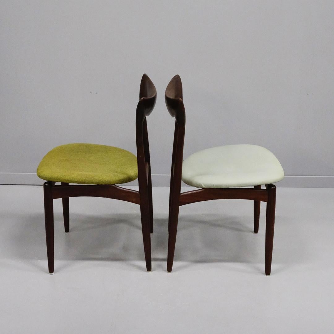 Danois Ensemble de quatre chaises de salle à manger en bois dur danois par H.W. Klein pour Bramin en vente