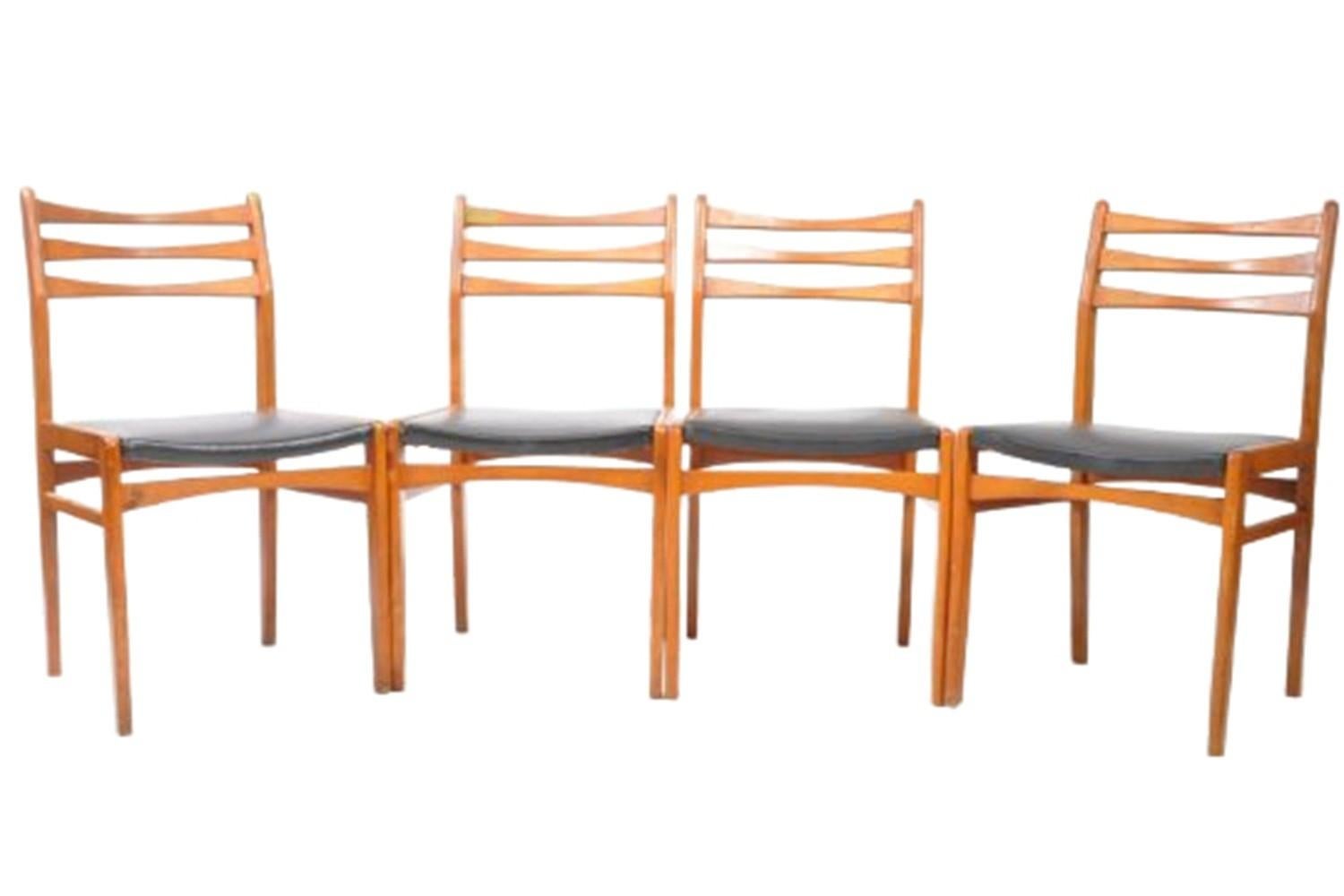 Set of Four Danish Mid Century Dining Chairs im Angebot 8