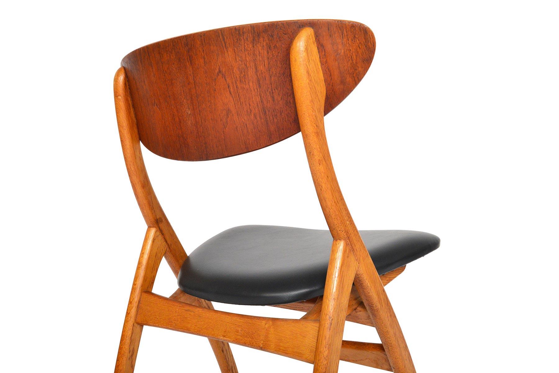 Set of Four Danish Mid-Century Modern Teak and Oak Swag Leg Dining Chairs 6