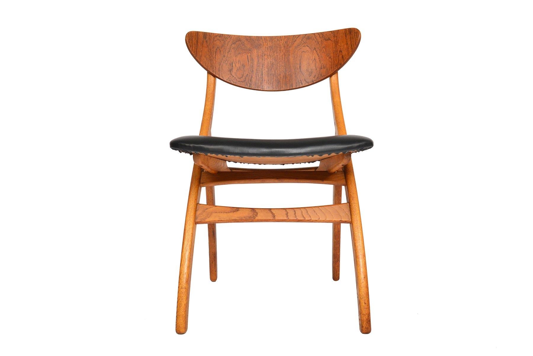 Set of Four Danish Mid-Century Modern Teak and Oak Swag Leg Dining Chairs 10