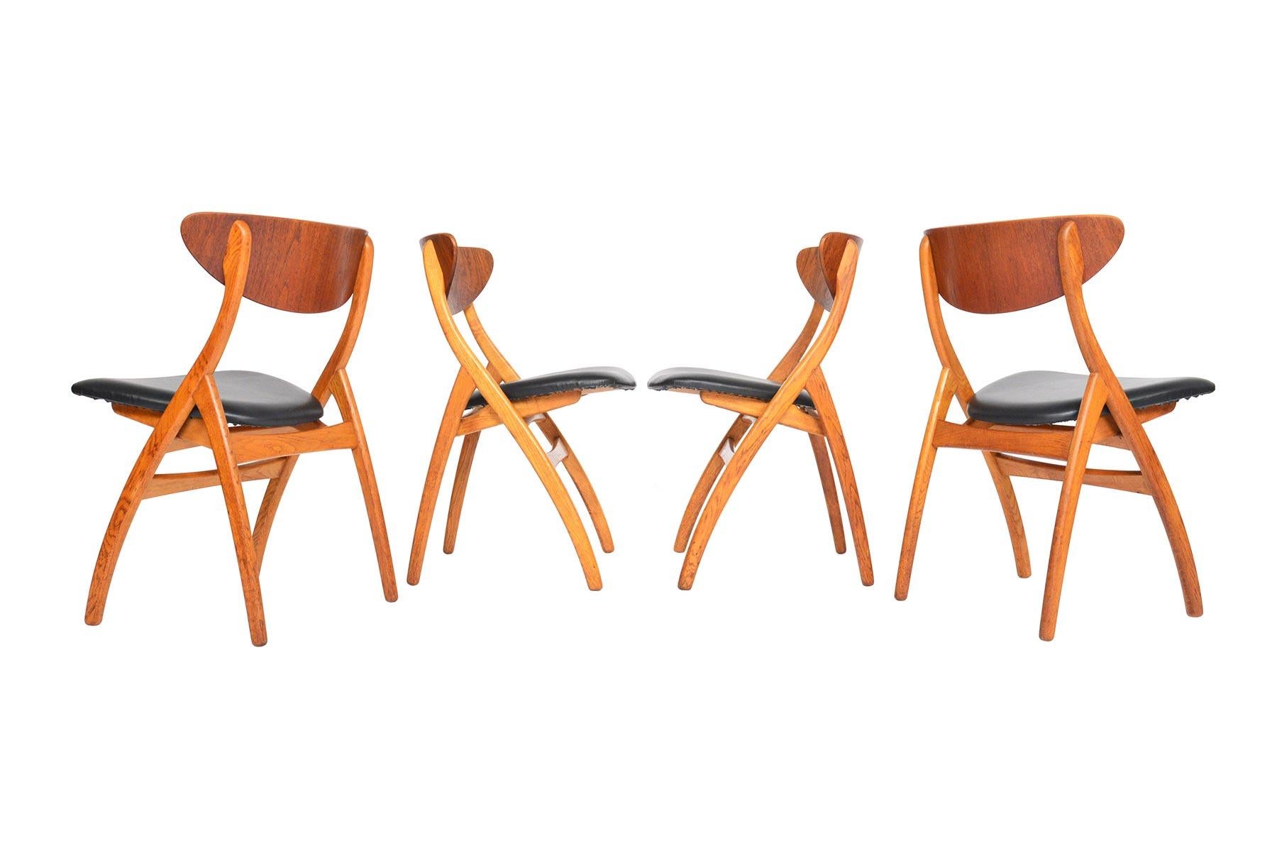 Set of Four Danish Mid-Century Modern Teak and Oak Swag Leg Dining Chairs 1