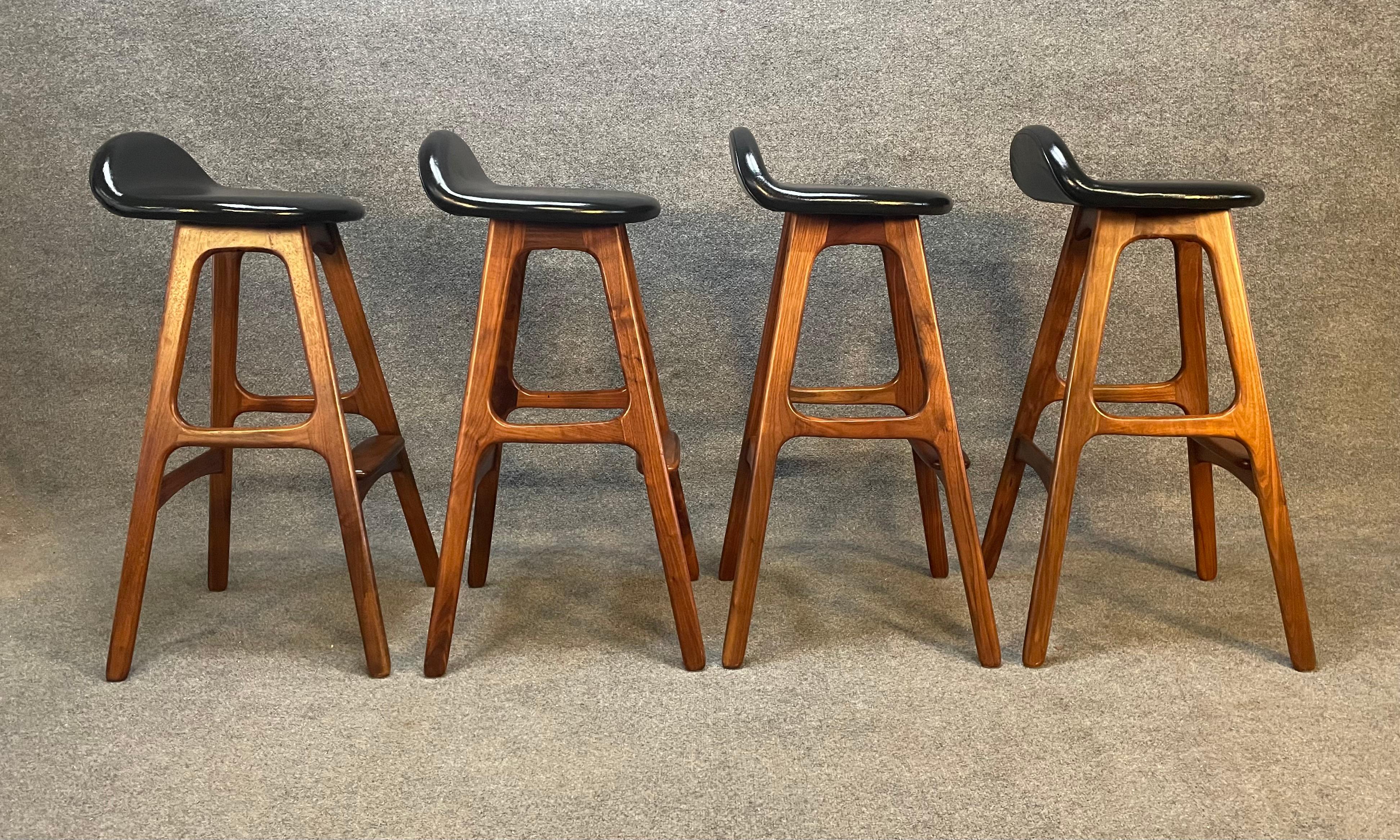 Scandinavian Modern Set of Four Danish Mid-Century Modern Walnut Bar Stools 