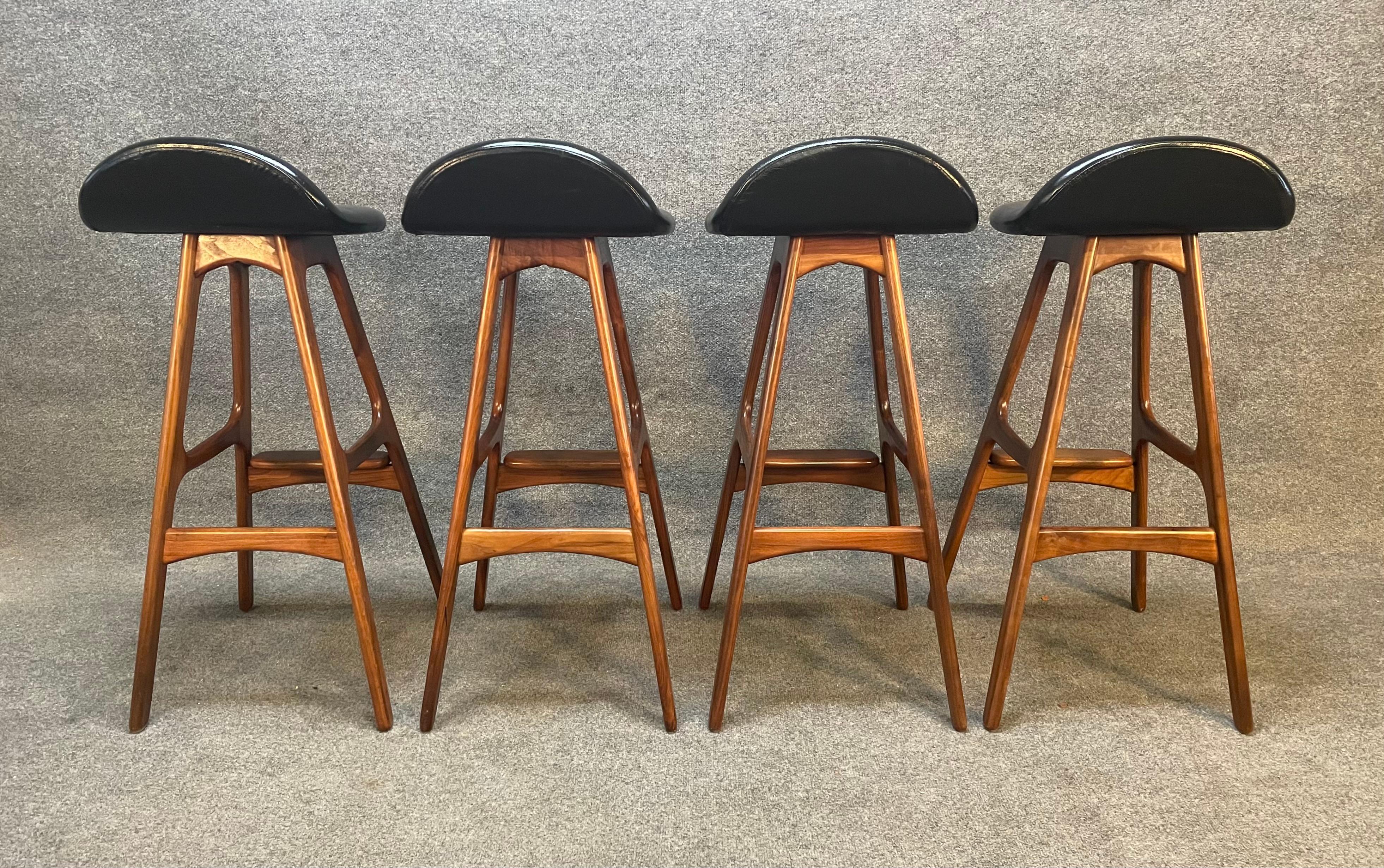 Mid-20th Century Set of Four Danish Mid-Century Modern Walnut Bar Stools 