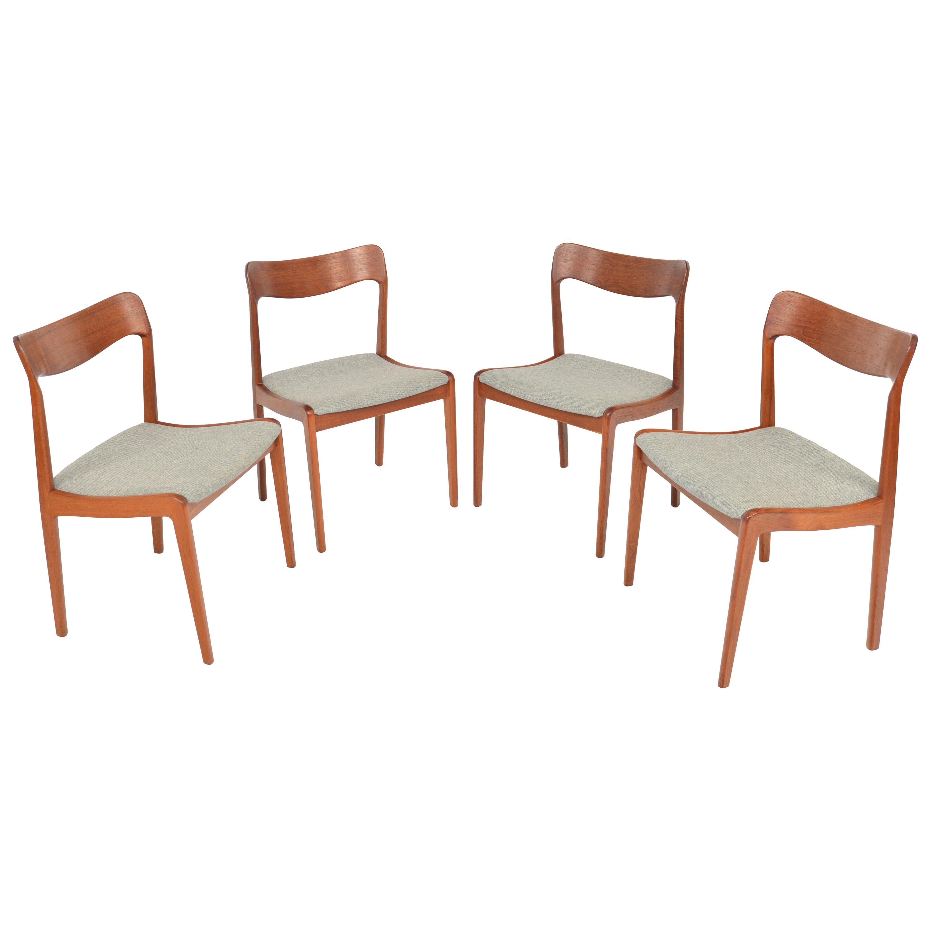 Set of Four Danish Modern Dining Chairs in Teak