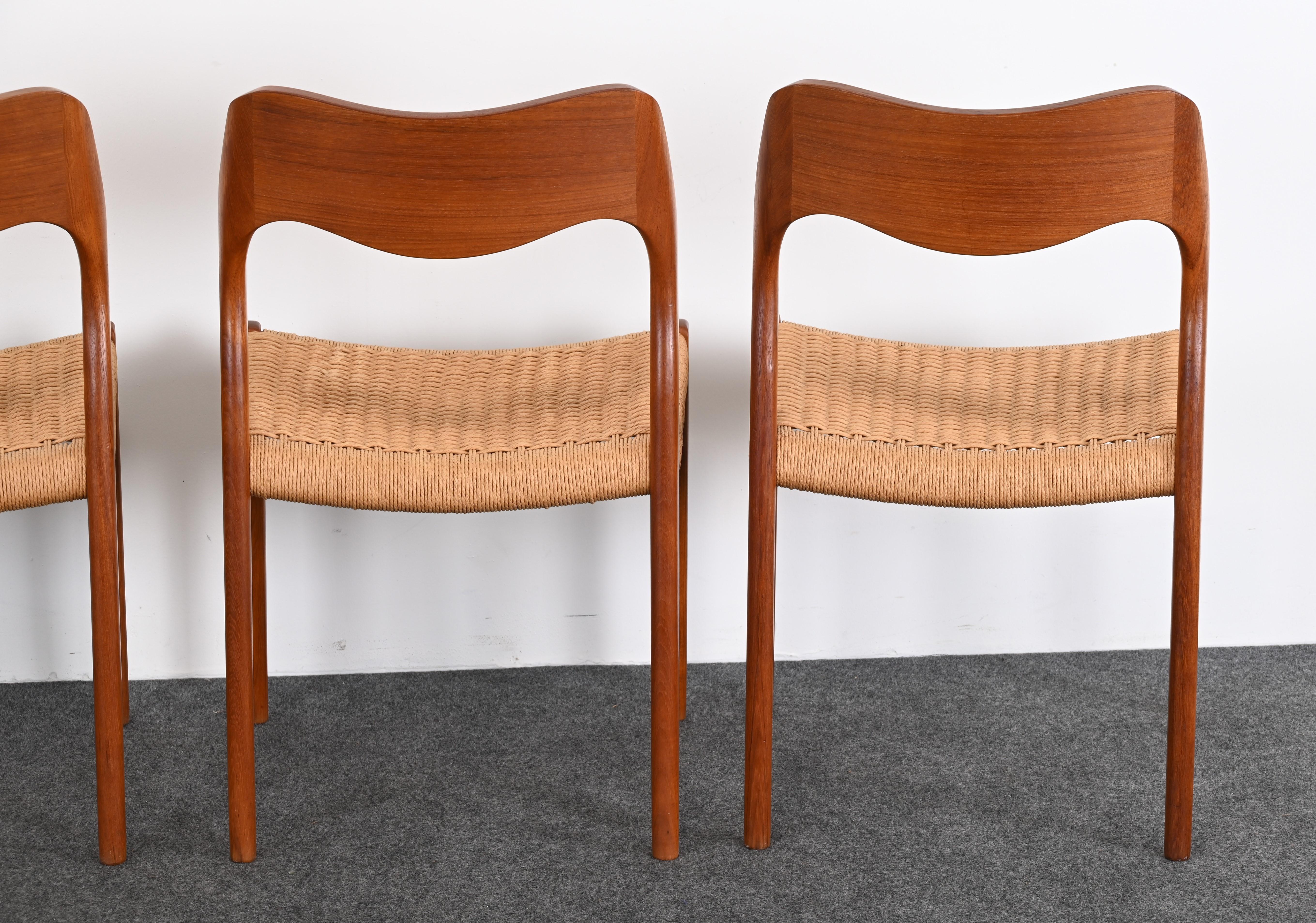Set of Four Danish Modern Dining Chairs Model 71 for Niels Otto Moller, 1960s 8