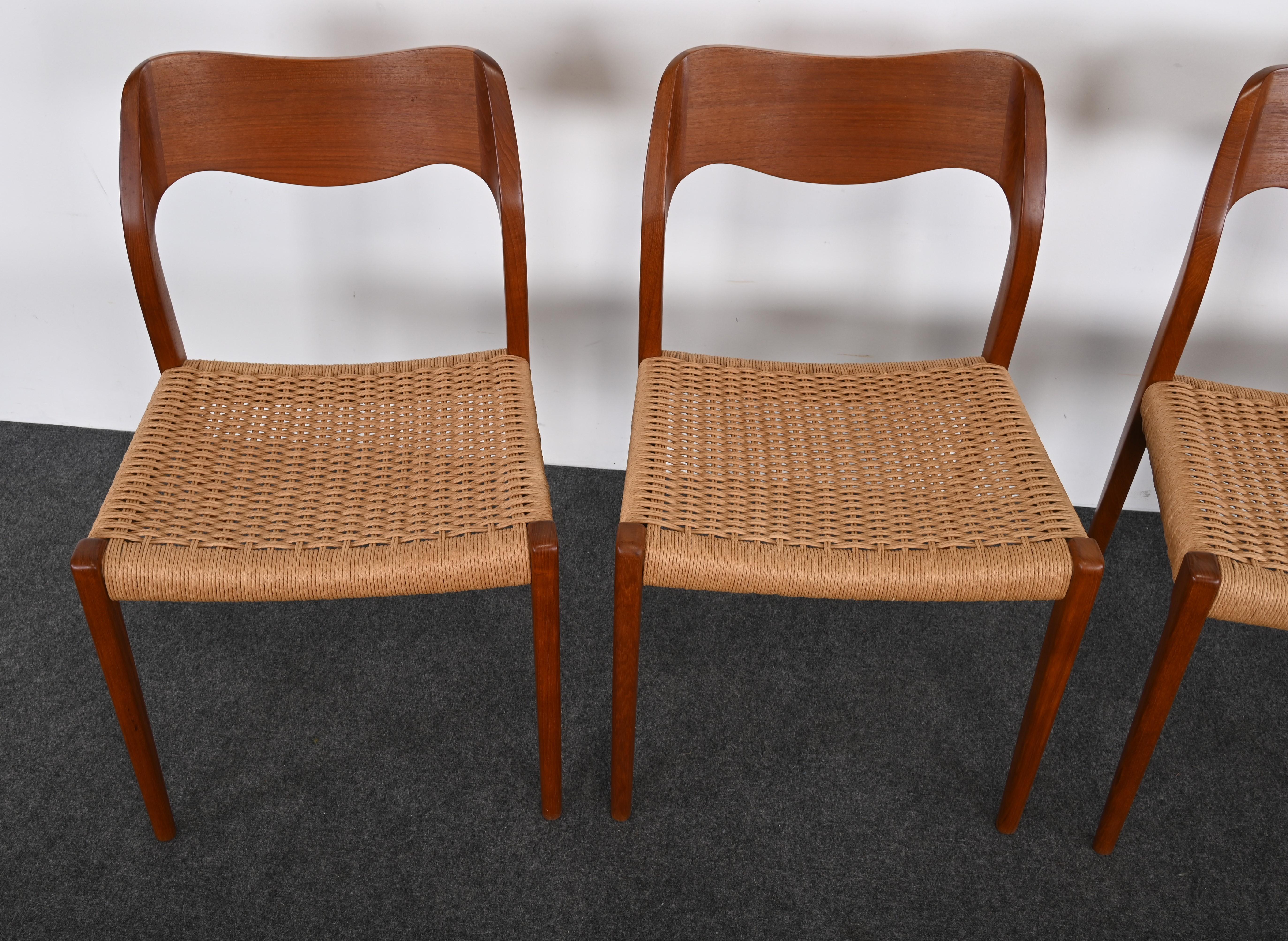 Papercord Set of Four Danish Modern Dining Chairs Model 71 for Niels Otto Moller, 1960s