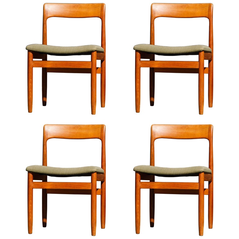Set of Four Danish Modern Teak Dining Side Chairs in the Style of Niels