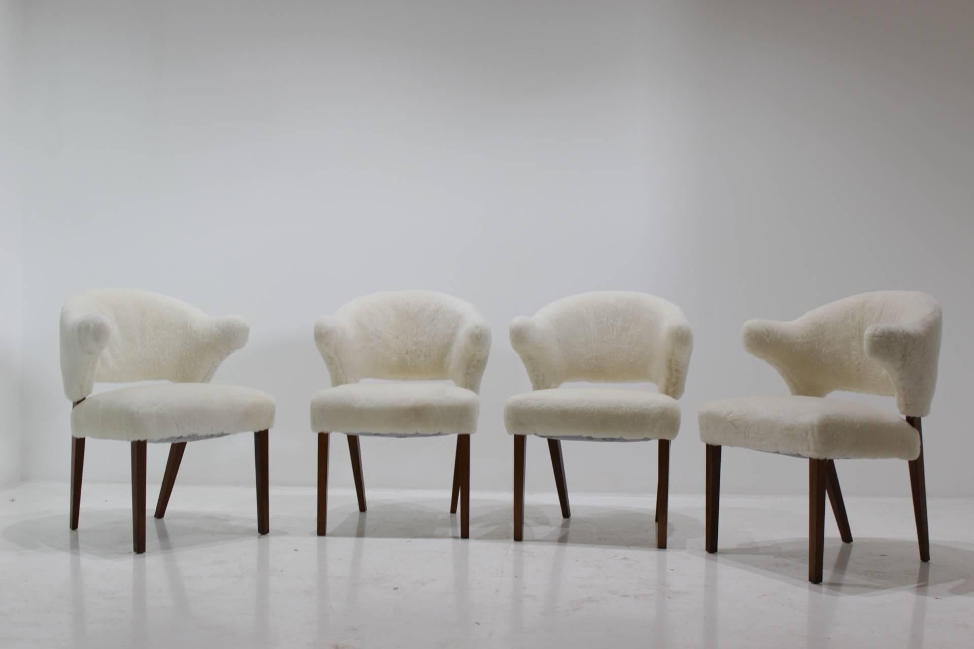 Mid-Century Modern Set of Four Danish Oak Armchairs with Sheepskin Upholstery, 1960s