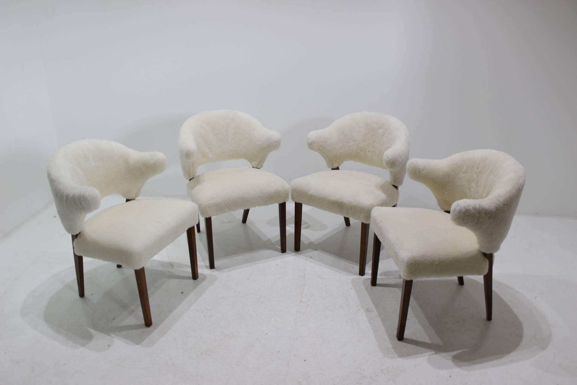 Set of Four Danish Oak Armchairs with Sheepskin Upholstery, 1960s 3