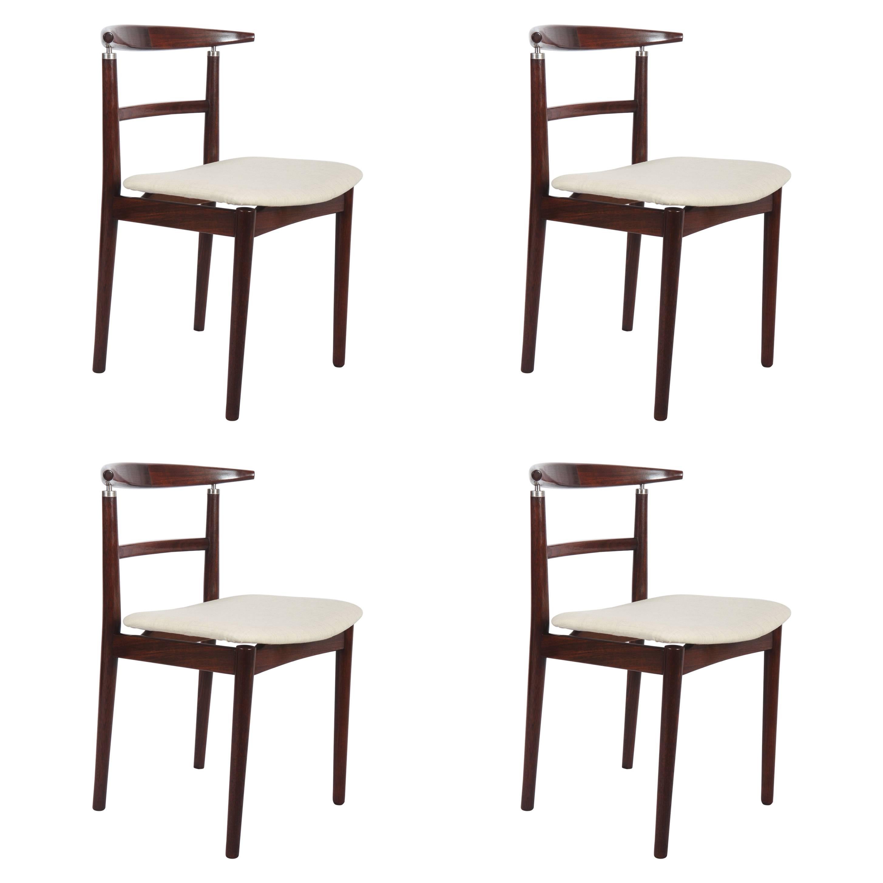 Ensemble de quatre chaises de salle à manger danoises par Helge Sibast et Børge Rammeskov en vente