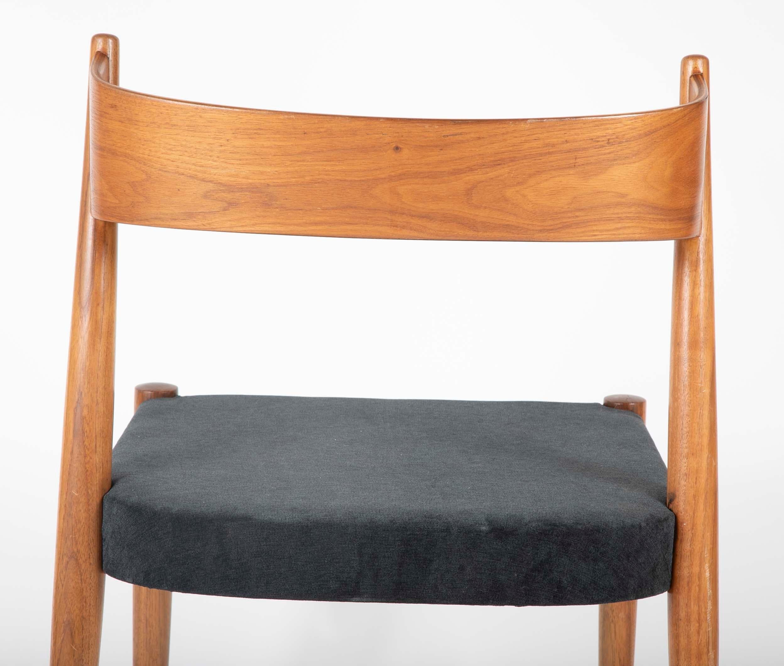 Set of Four Danish Teak Chairs For Sale 11