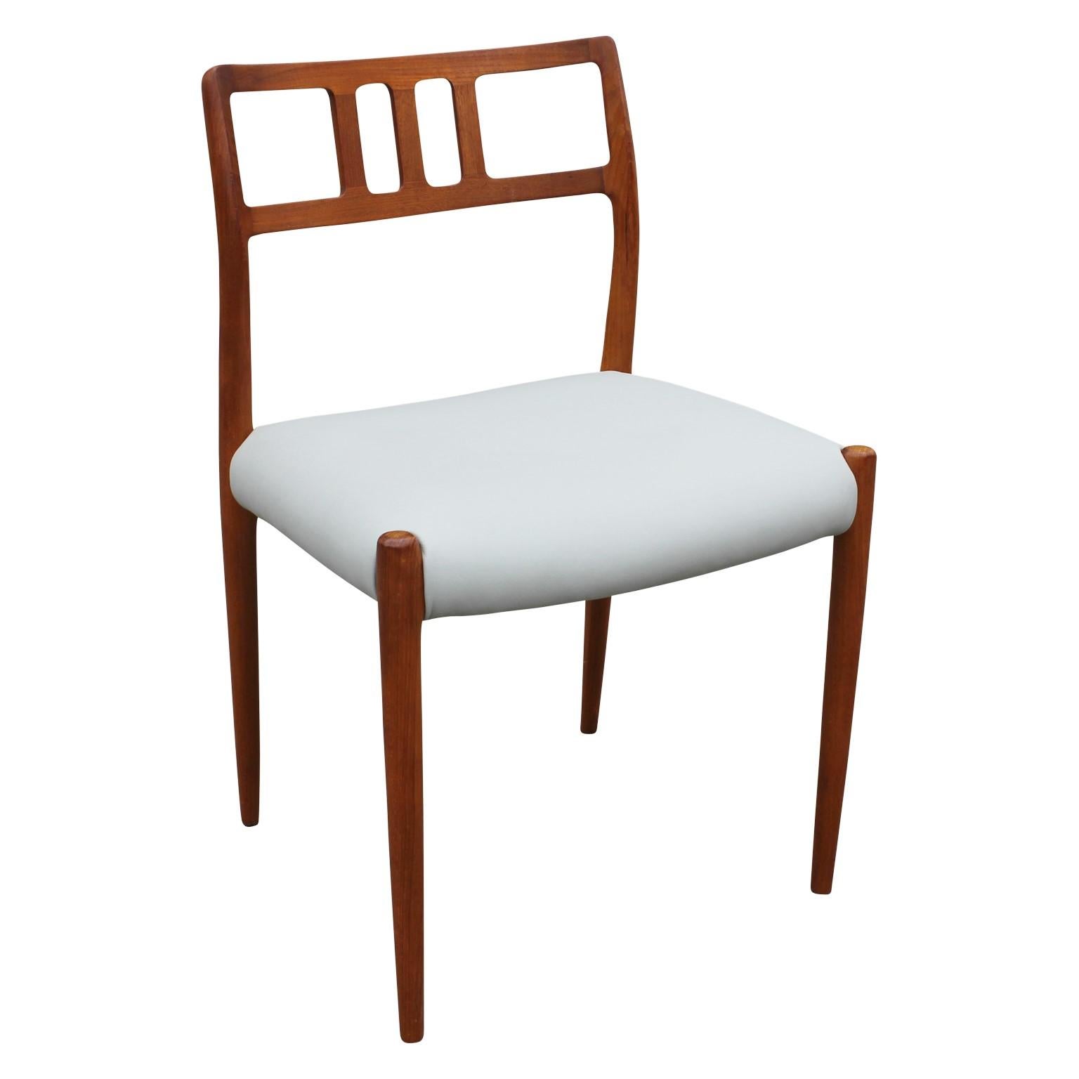 Mid-20th Century Set of Four Danish Teak Dining Chairs # 79 by J L Moller With Spinneybeck Seats
