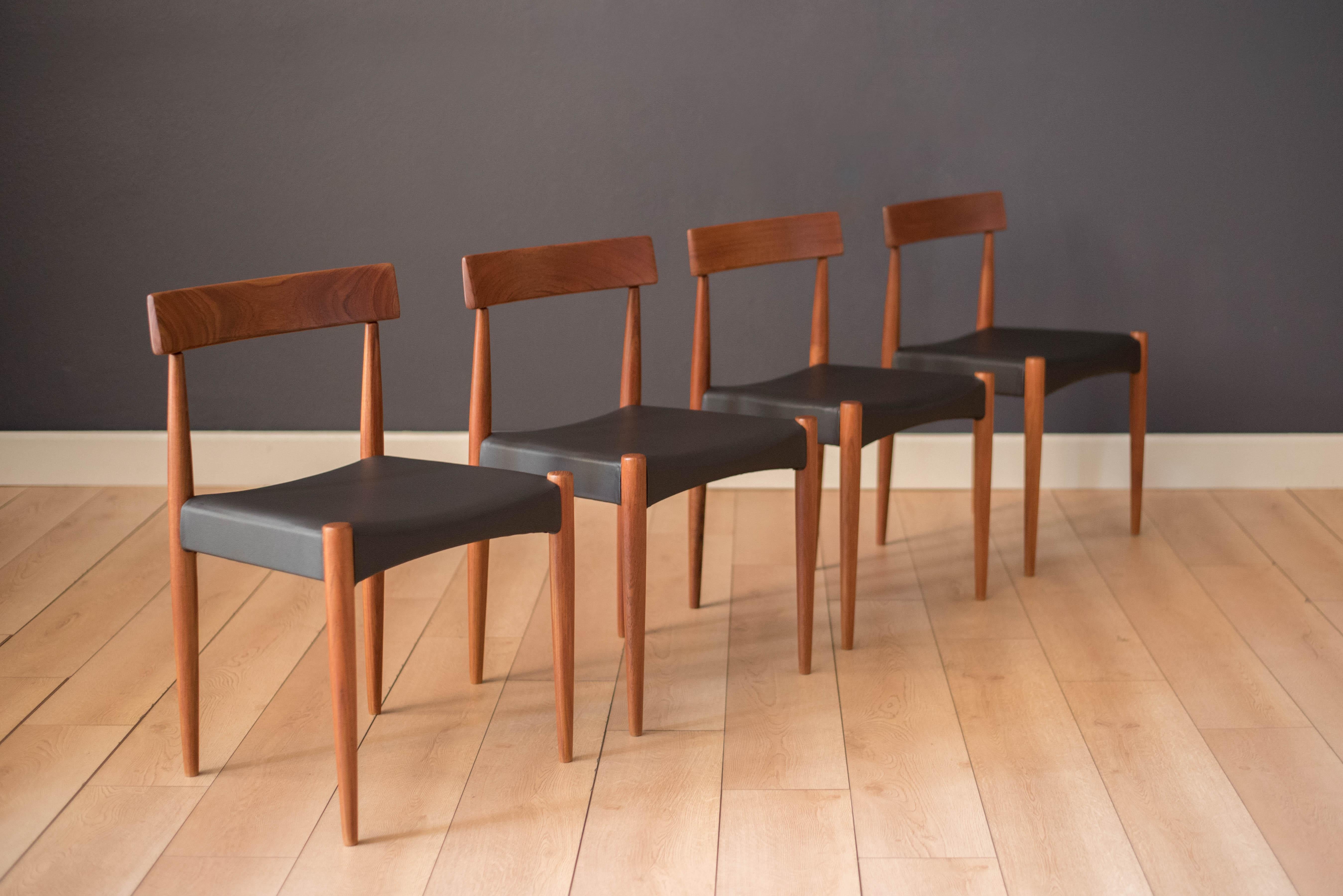 Scandinavian Modern Set of Four Danish Teak Dining Chairs by Arne Hovmand-Olsen for Mogens Kold