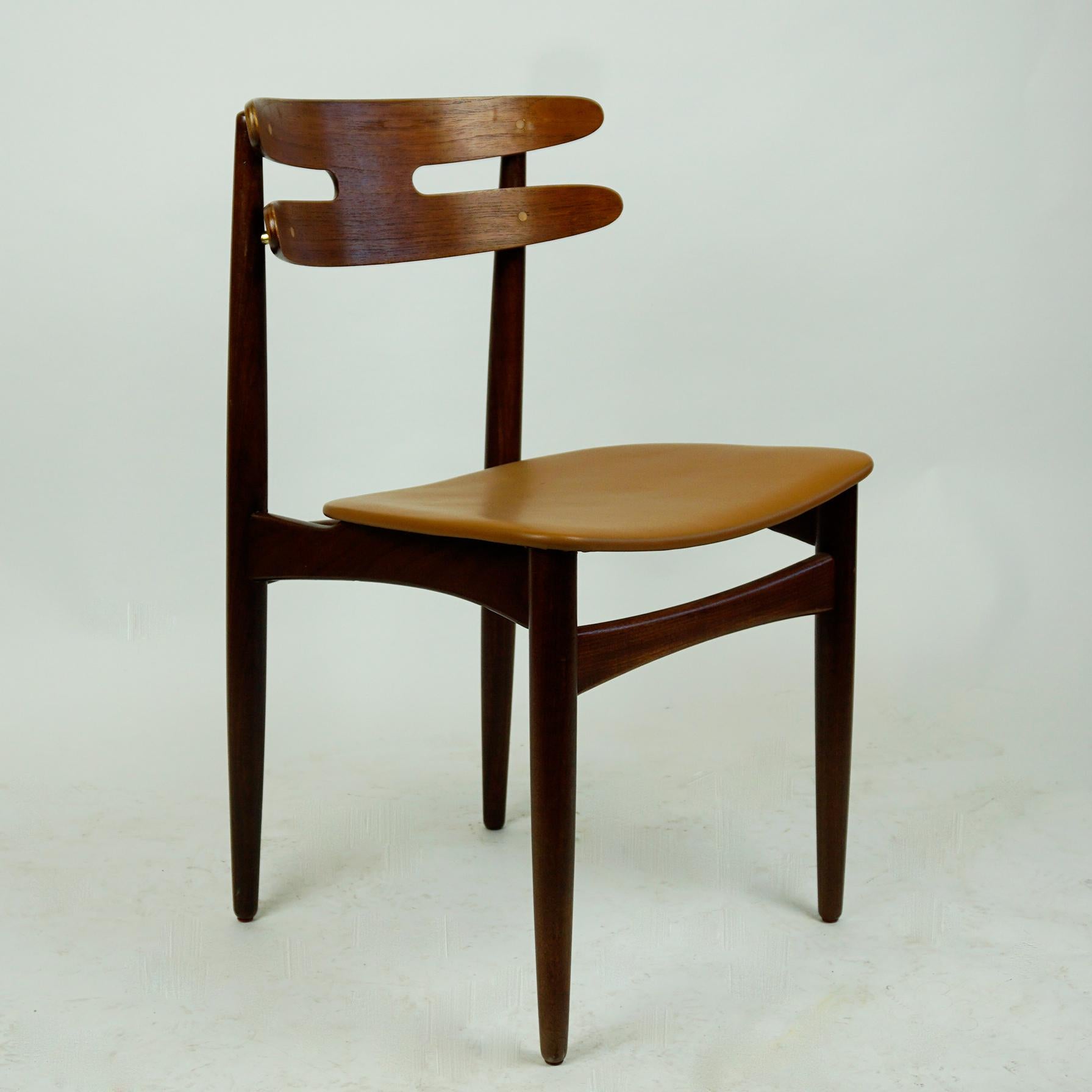 Scandinavian Modern Set of Four Danish Teak Dining Chairs Mod. 178 by Johannes Andersen for Bramin