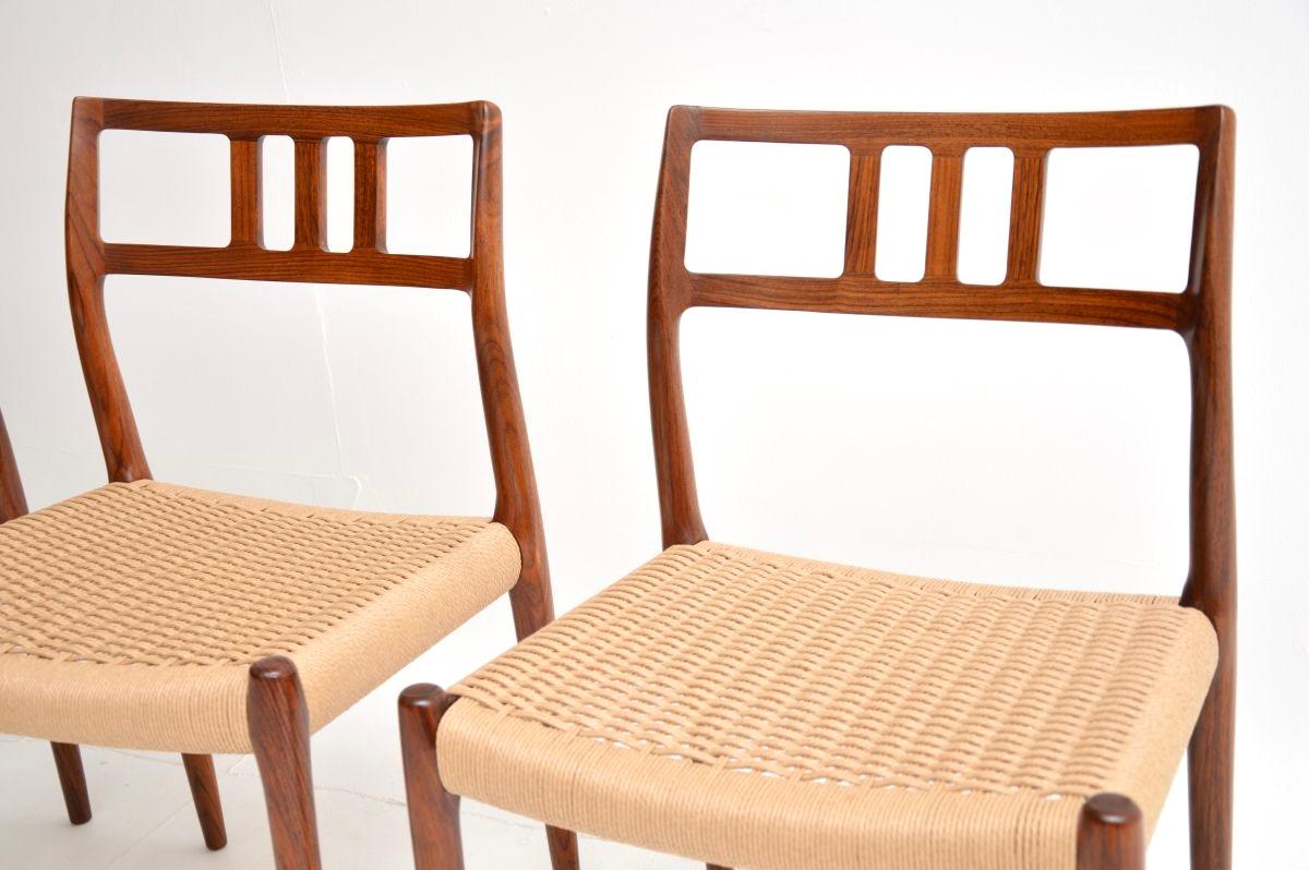 Corda di carta Set of Four Danish Vintage Model 79 Chairs by Niels Moller in vendita