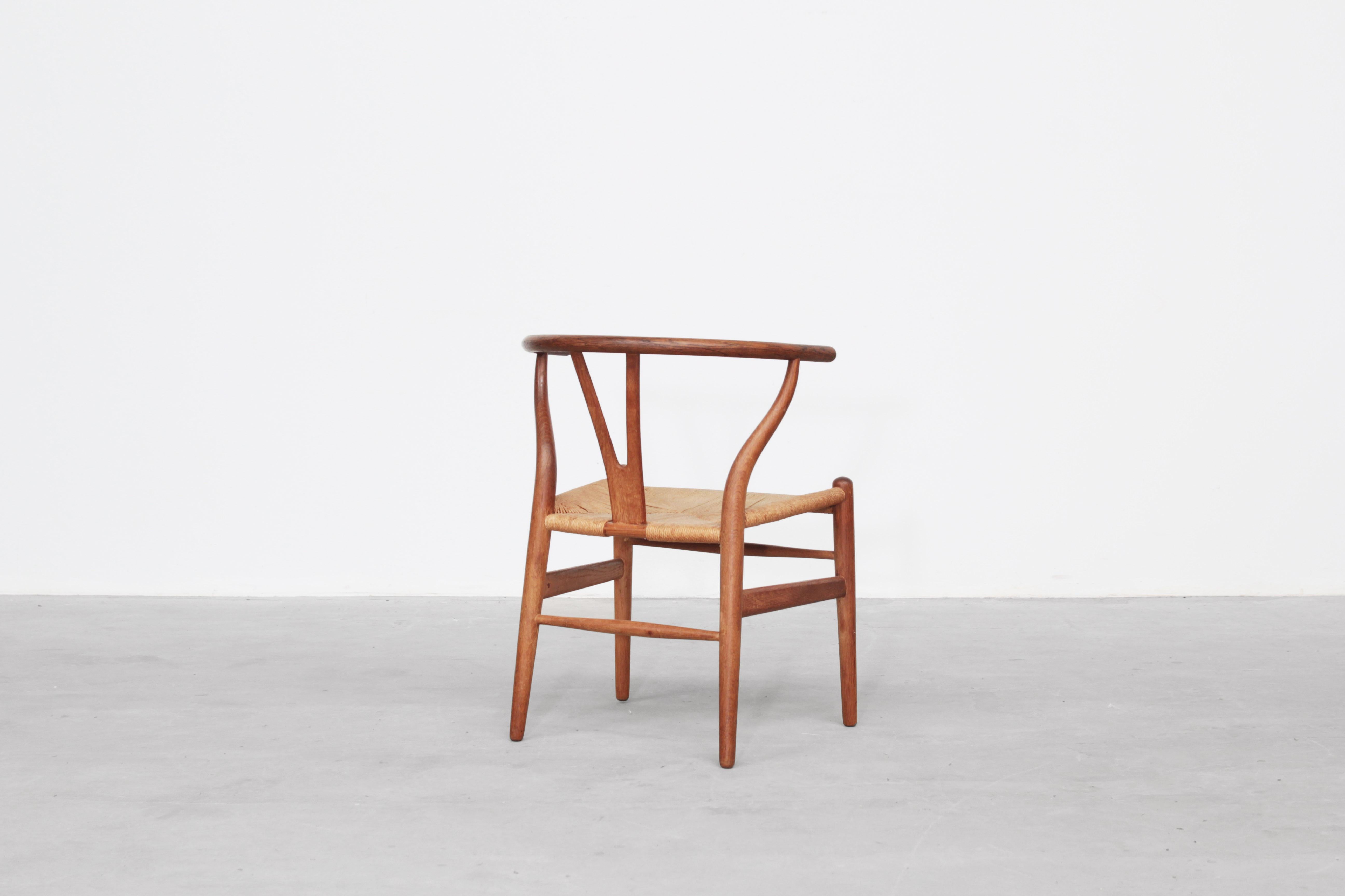 Set of Four Danish Wishbone Chairs CH 24 by Hans J. Wegner for Carl Hansen Oak 2
