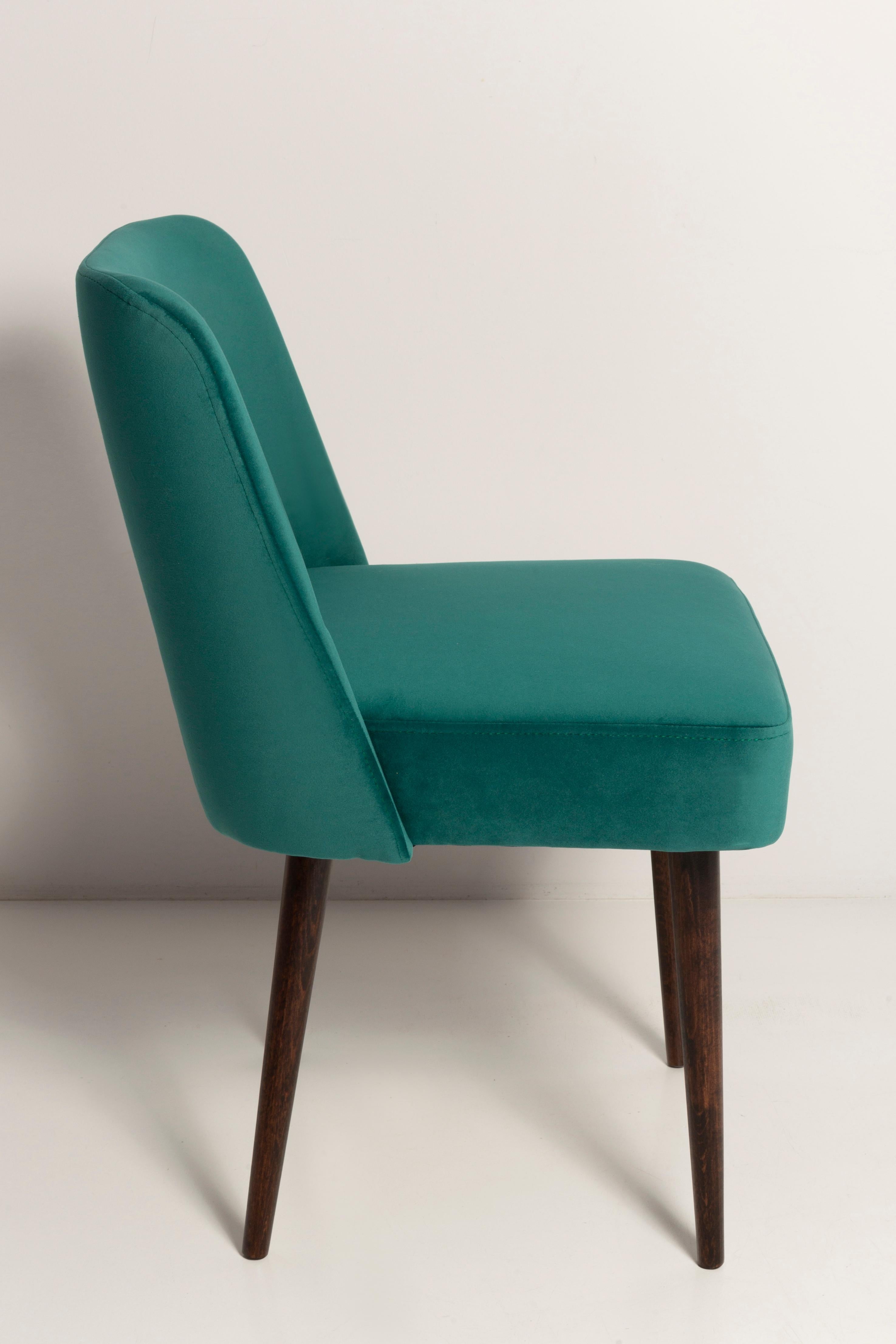 20th Century Set of Four Dark Green Velvet 'Shell' Chairs, Europe, 1960s For Sale