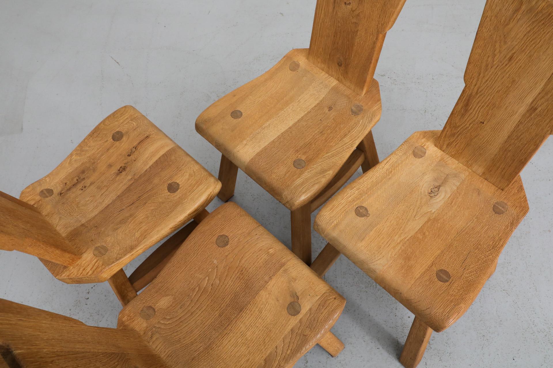 Set di quattro sedie da pranzo in stile brutalista De Puydt con schienale alto in Oak in vendita 1