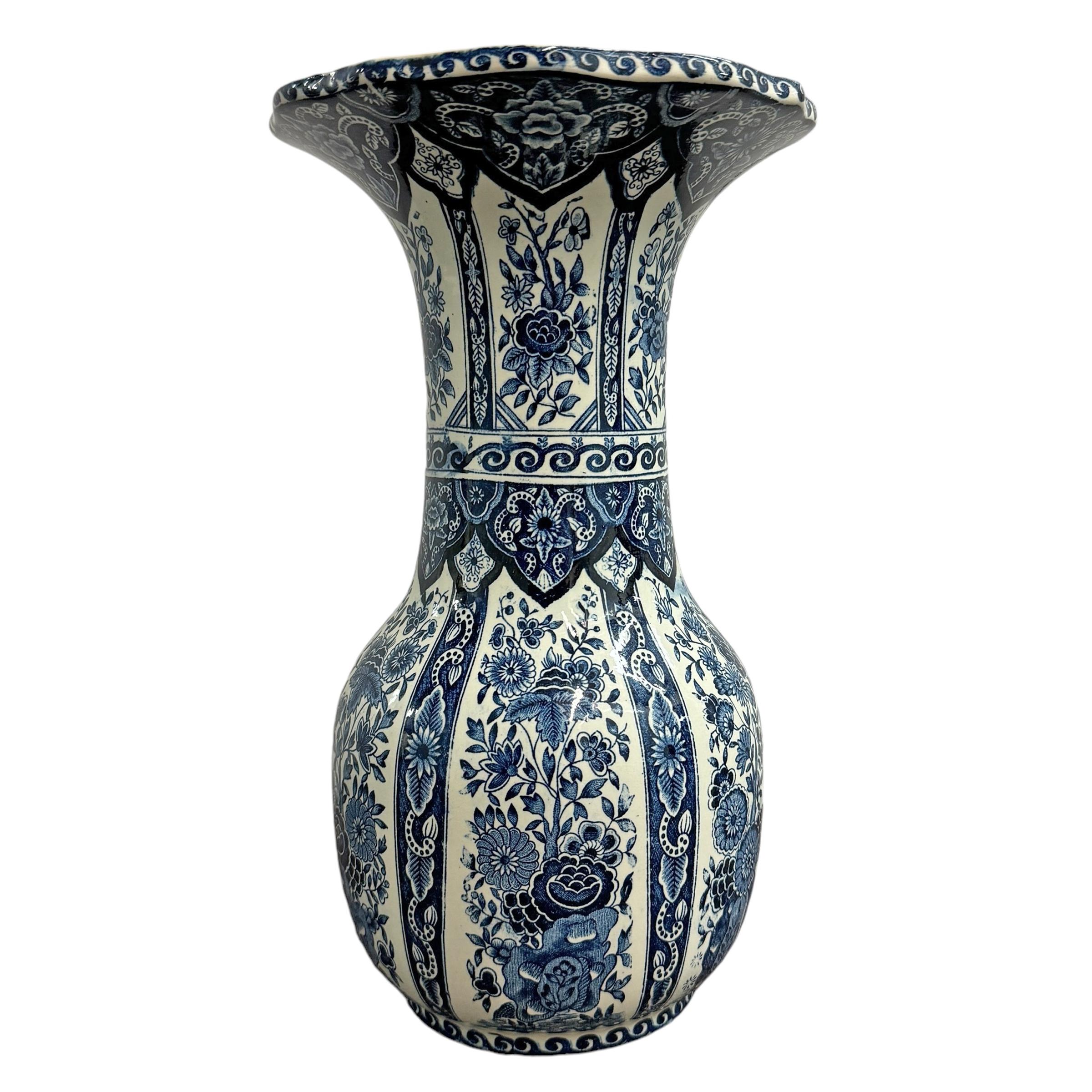 Barocco Set di quattro vasi blu e bianchi di Delft in vendita