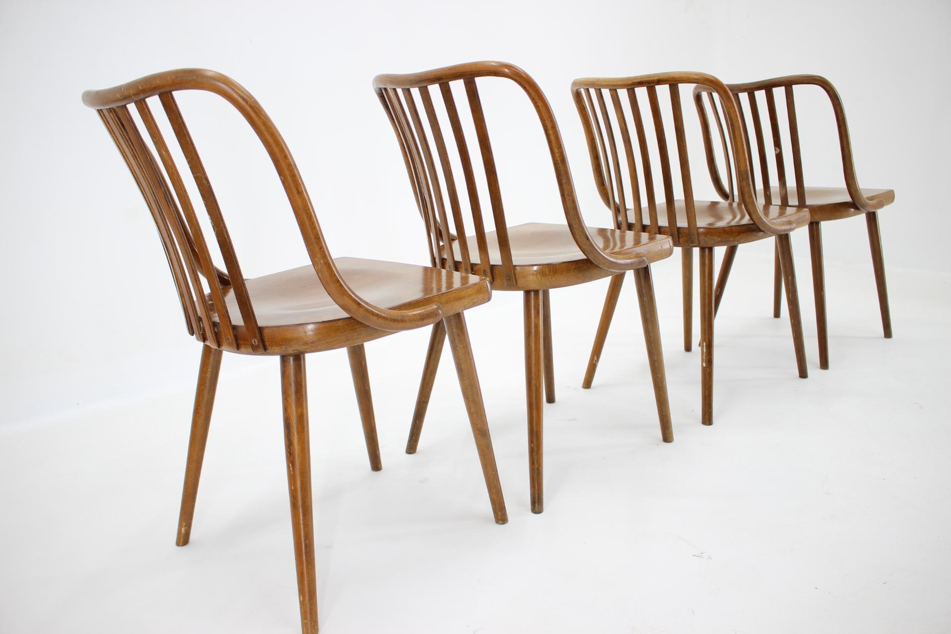 Mid-20th Century Set of Four Design Antonin Suman Dining Chairs, Czechoslovakia, 1960s For Sale