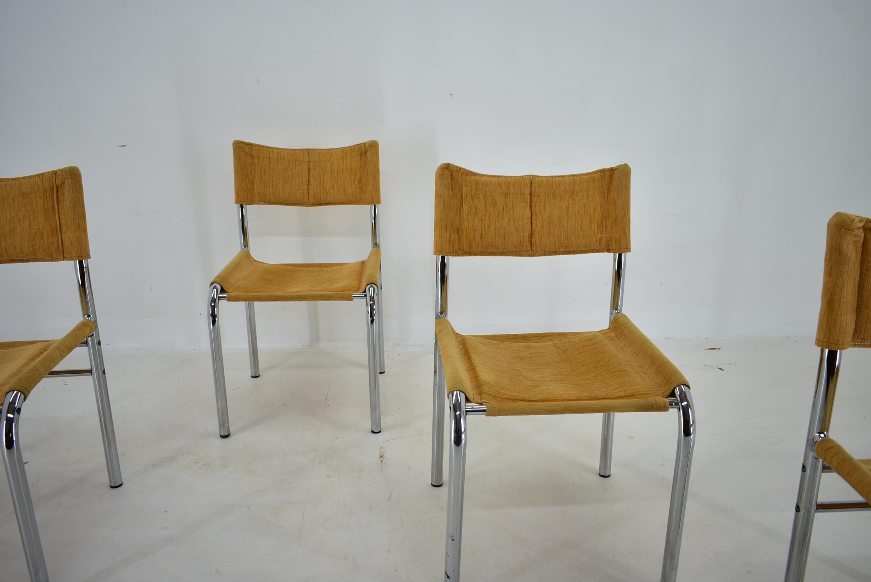 Set of Four Design Chrome Dining Chairs by Viliam Chlebo, Czechoslovakia, 1980s For Sale 8
