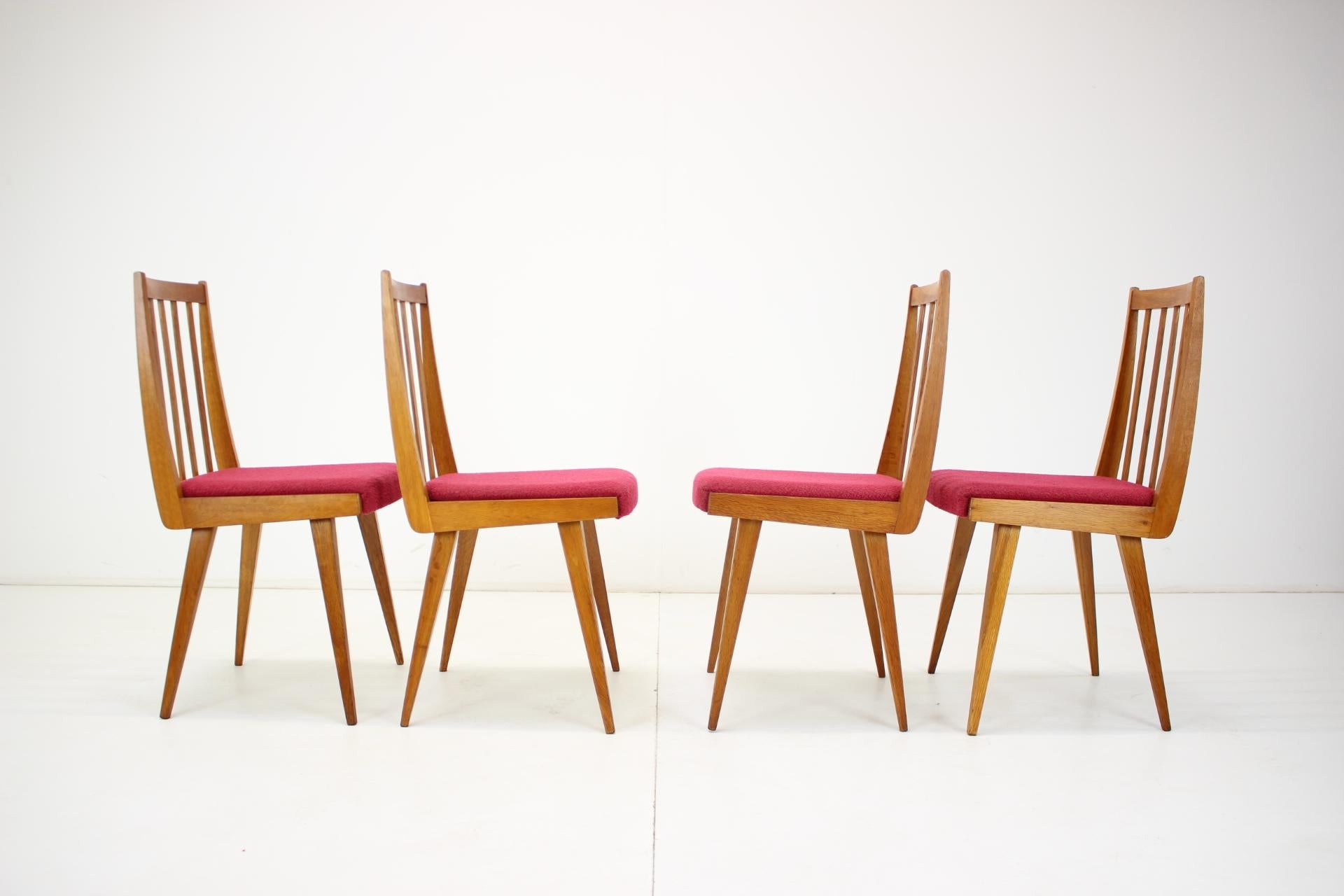 Set of Four Design Dining Chairs, 1960's For Sale 1