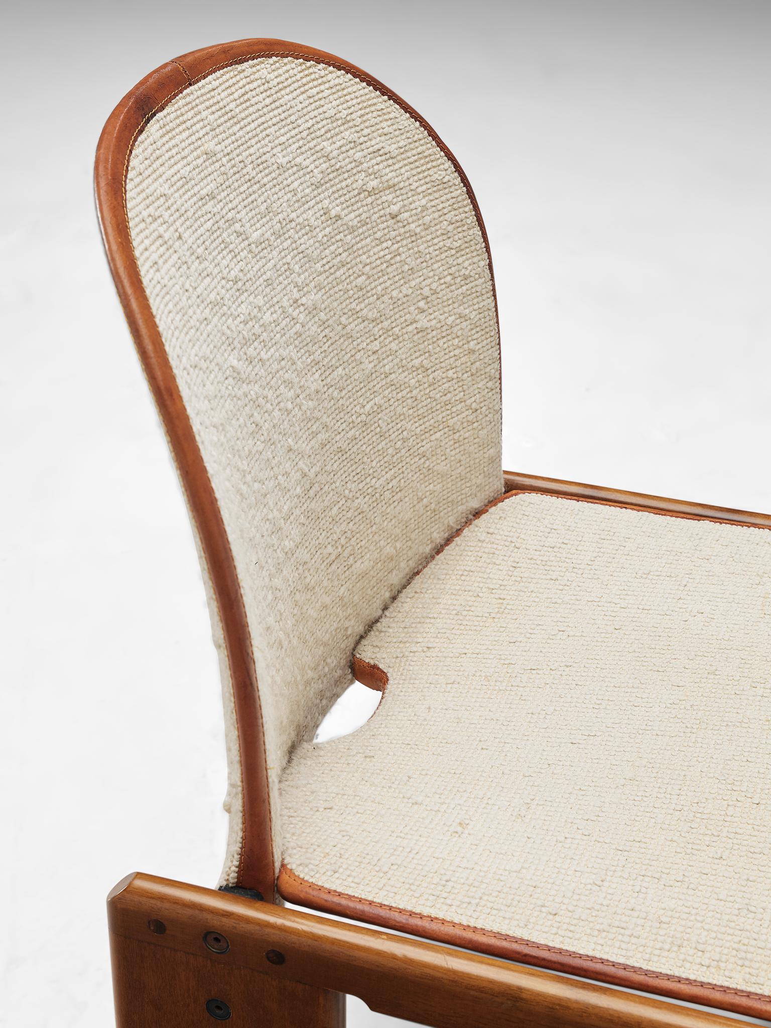 Leather Set of Four 'Dialogo' Chairs in Ivory Upholstery by Afra & Tobia Scarpa