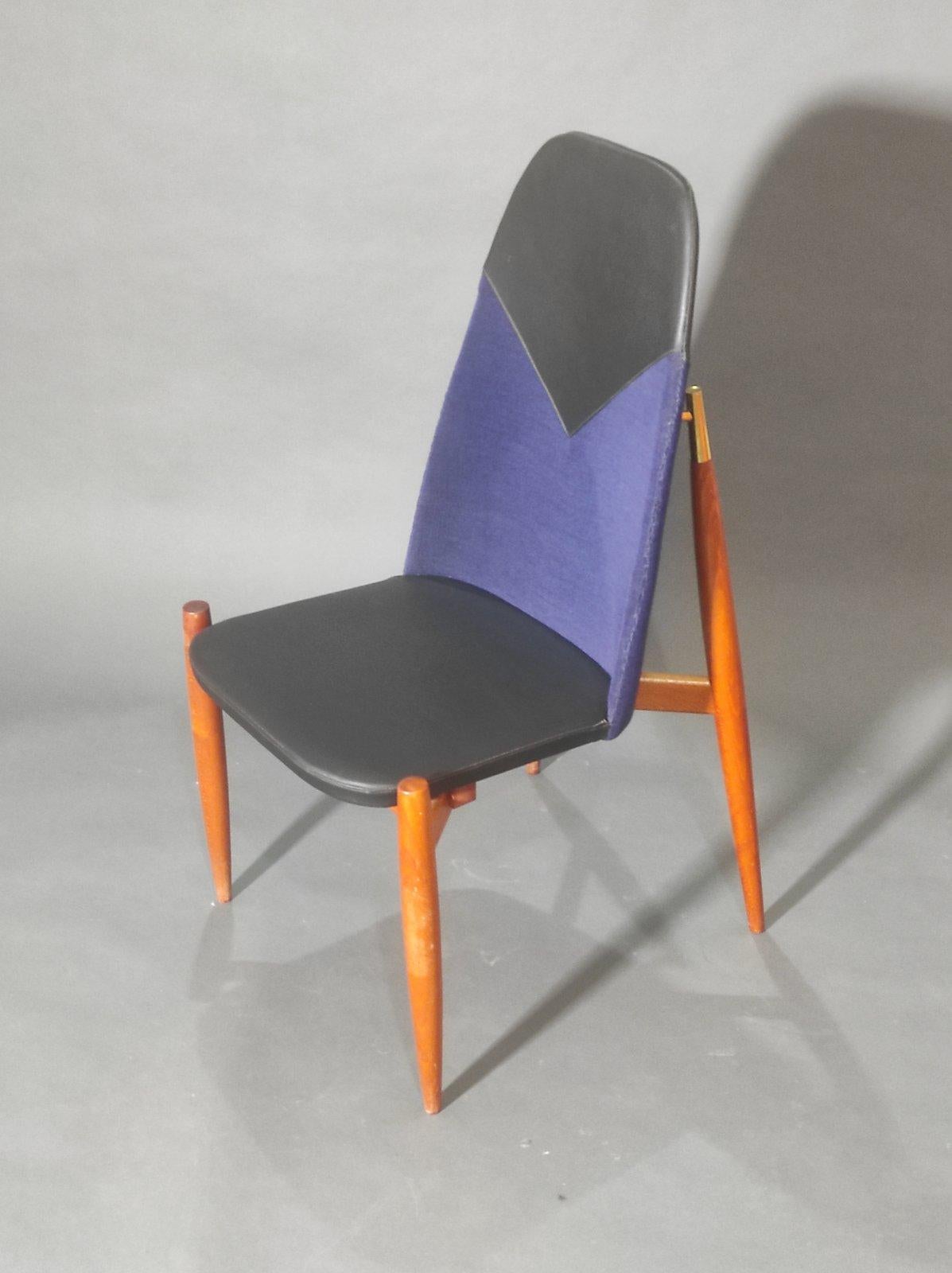 Ensemble de quatre chaises de salle à manger par Miroslav Navratil 1960s en vente 3