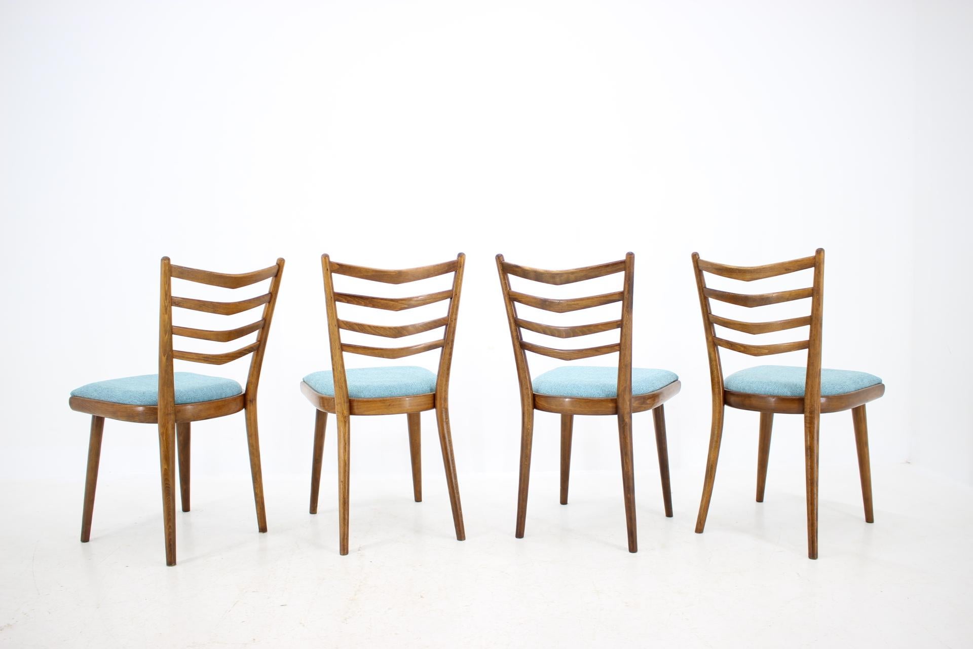Set of Four Dining Chairs, 1960s In Good Condition In Praha, CZ