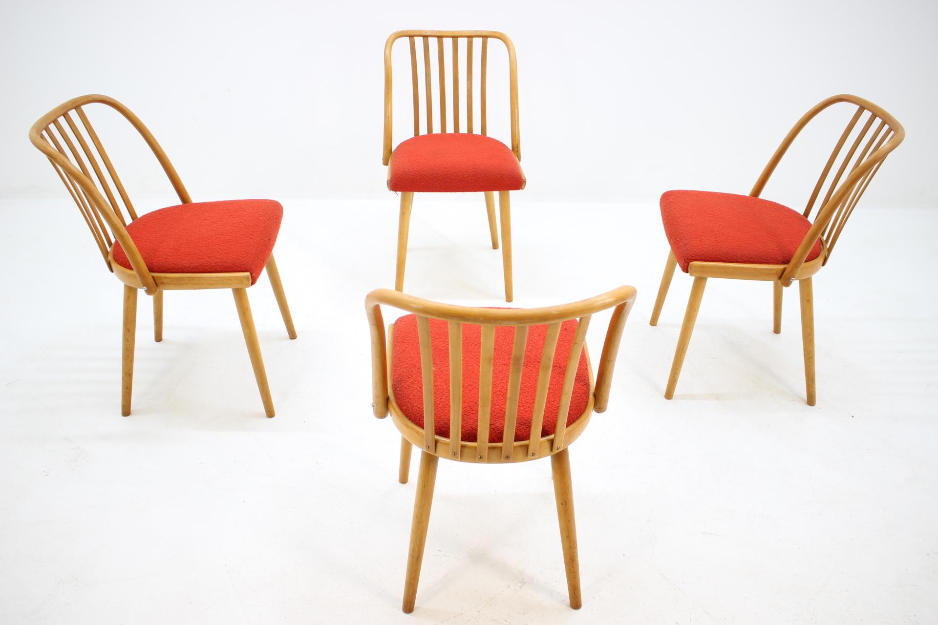 Mid-20th Century Set of Four Dining Chairs or Antonín Šuman, 1960s For Sale