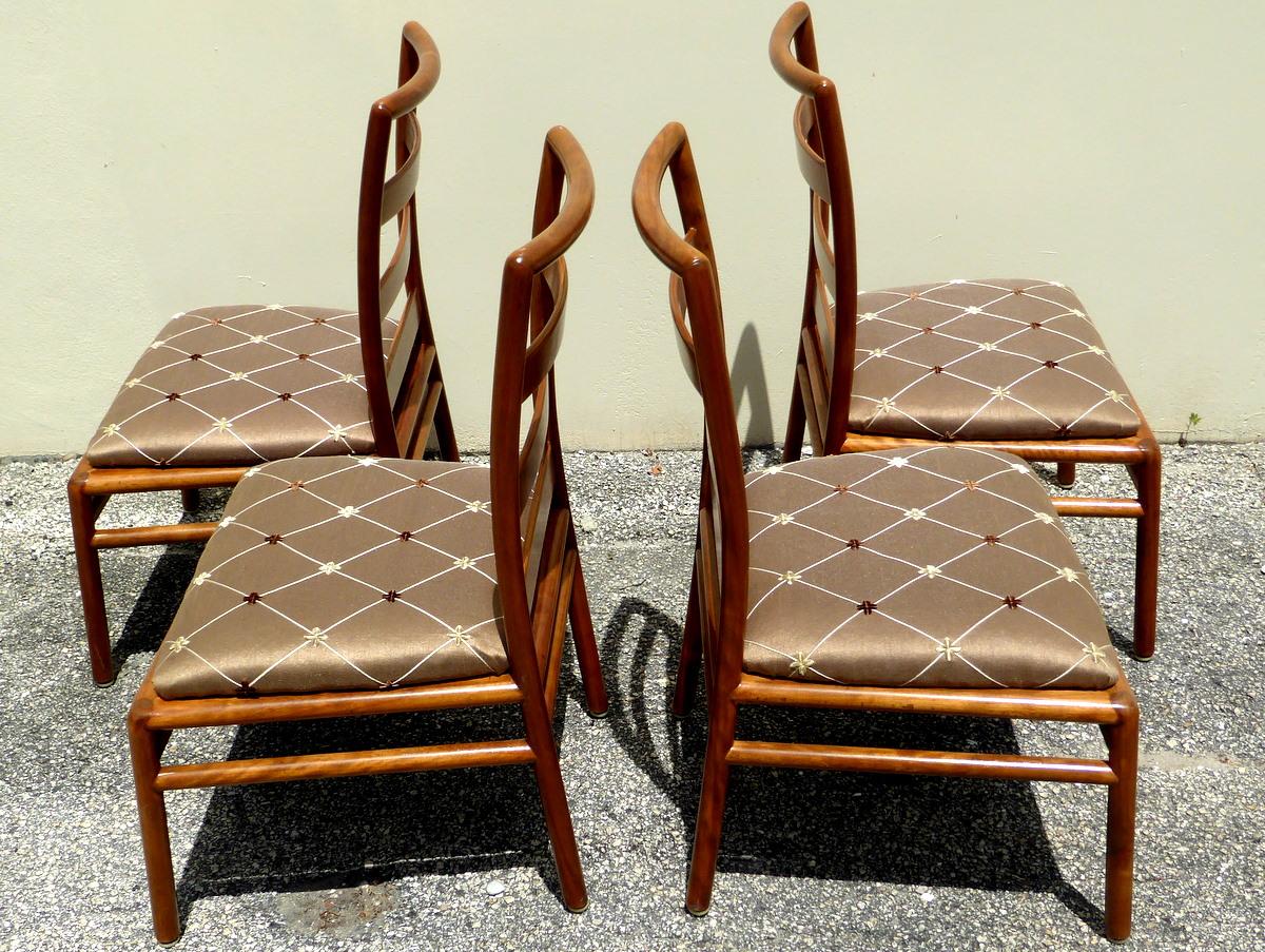 Mid-Century Modern Set of Four Dining Chairs by Robsjohn-Gibbings for Widdicomb For Sale