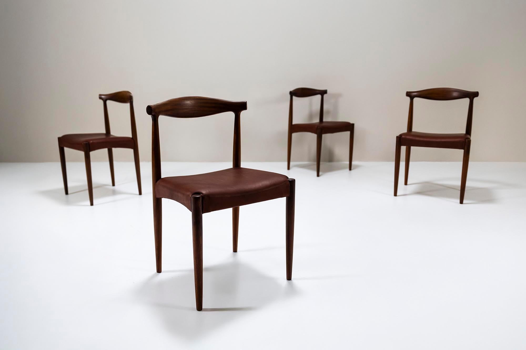 Juego de cuatro sillas de comedor de Vamo Sønderborg, Dinamarca Años 60 en venta 4
