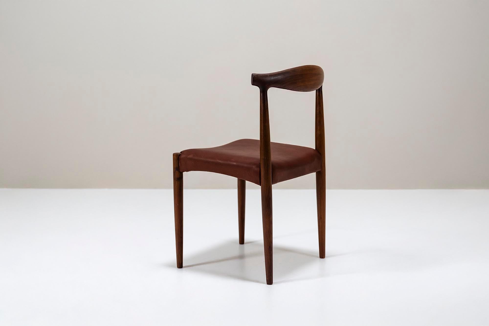 Juego de cuatro sillas de comedor de Vamo Sønderborg, Dinamarca Años 60 Escandinavo moderno en venta