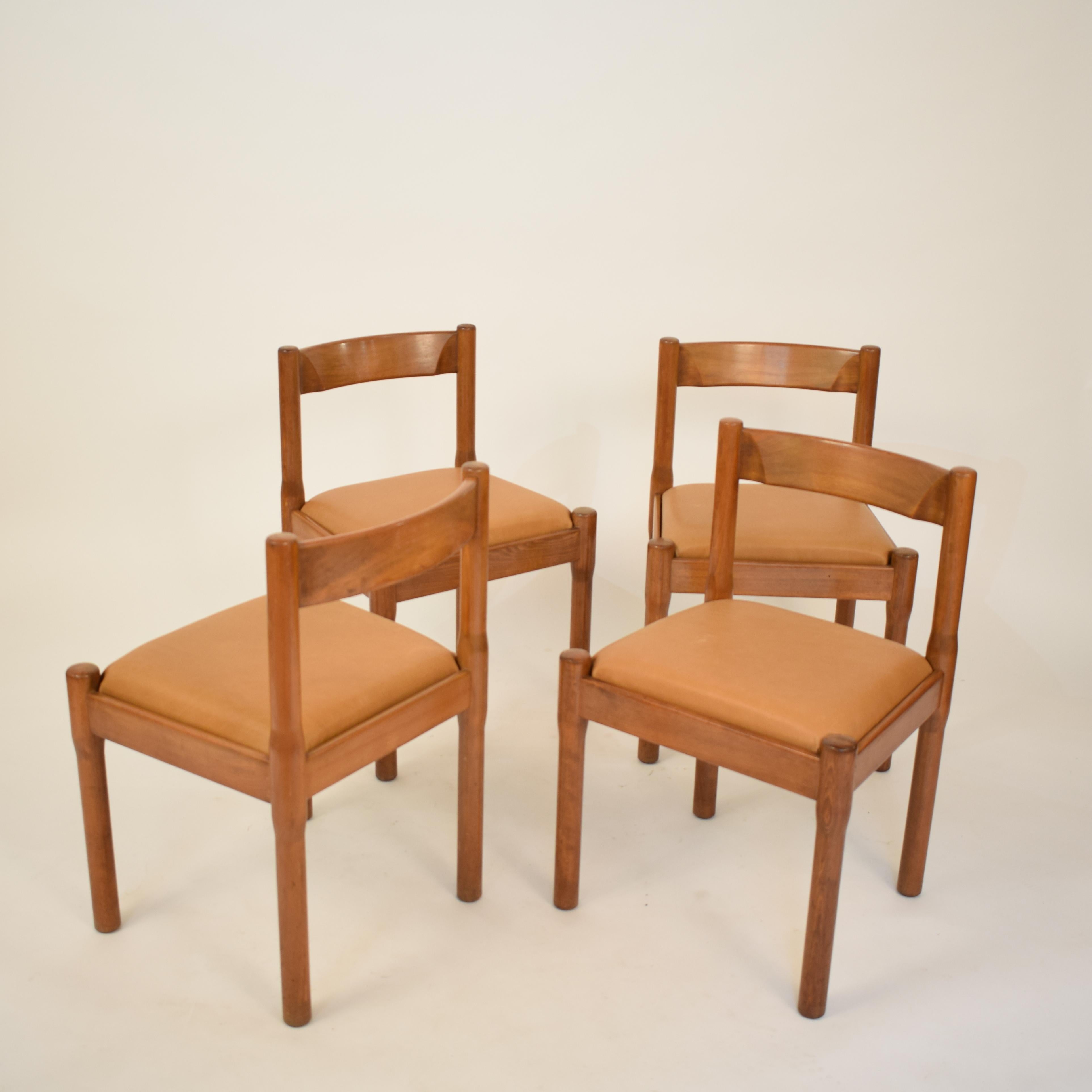 Mid-20th Century Set of Four Mid-Century Dining Chairs Carimate by Vico Magistretti for Cassina