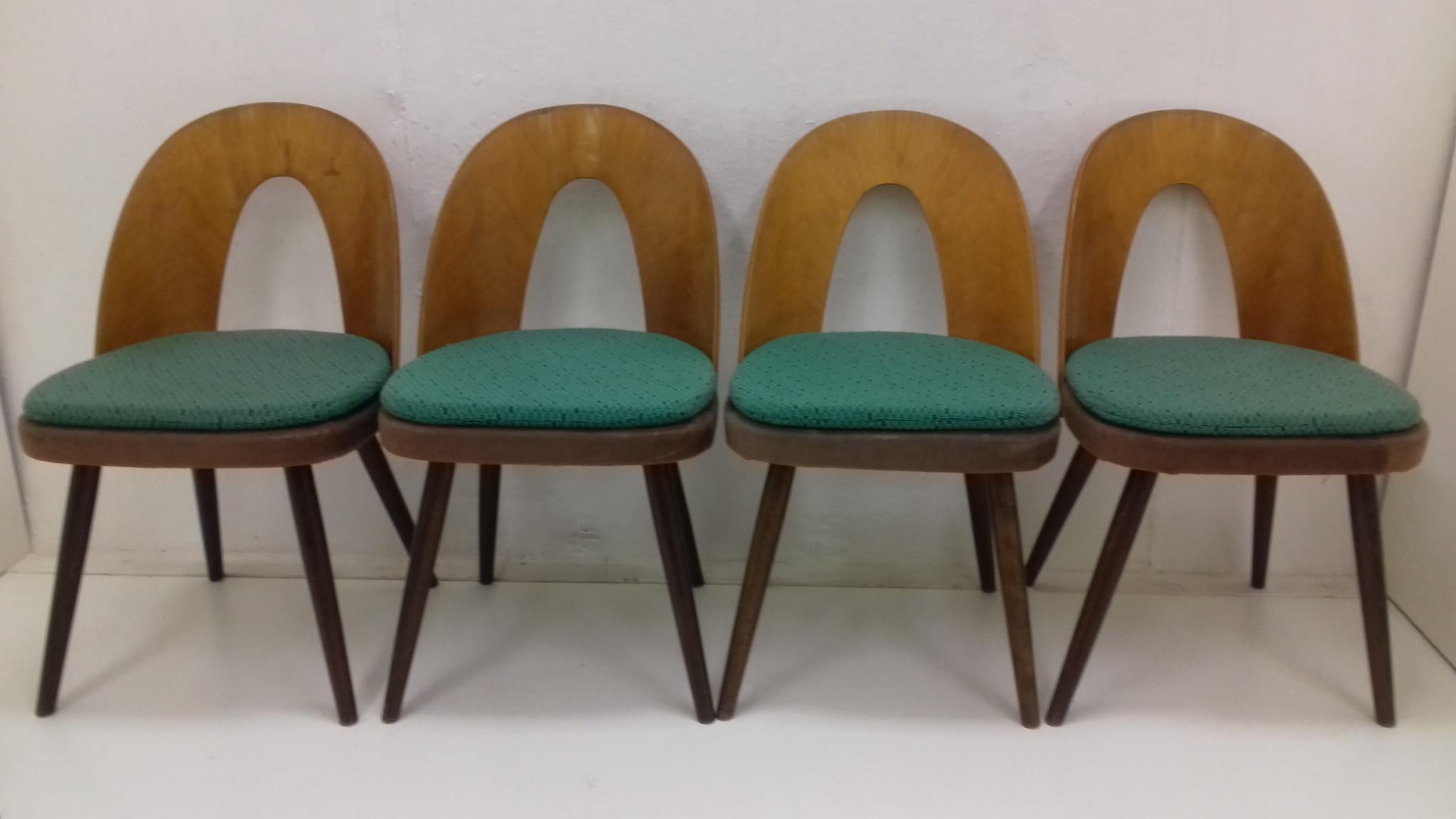 Mid-20th Century Set of Four Dining Chairs Designed by Antonín Šuman, 1960s For Sale
