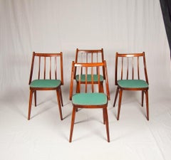 Ensemble de quatre chaises de salle à manger conçues par Antonín Šuman, années 1966