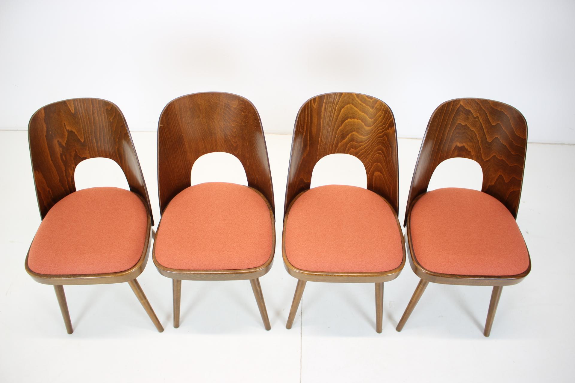 Set of Four Dining Chairs Designed by Oswald Haerdtl, 1960s In Good Condition In Praha, CZ
