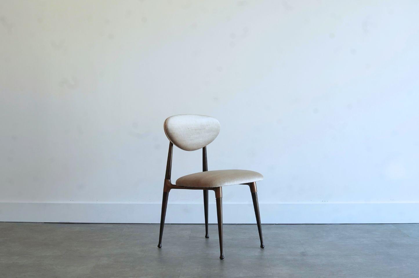 Set of Four Dining Chairs in Chenille and Bronze by Dan Johnson, C. 1950s (amerikanisch) im Angebot