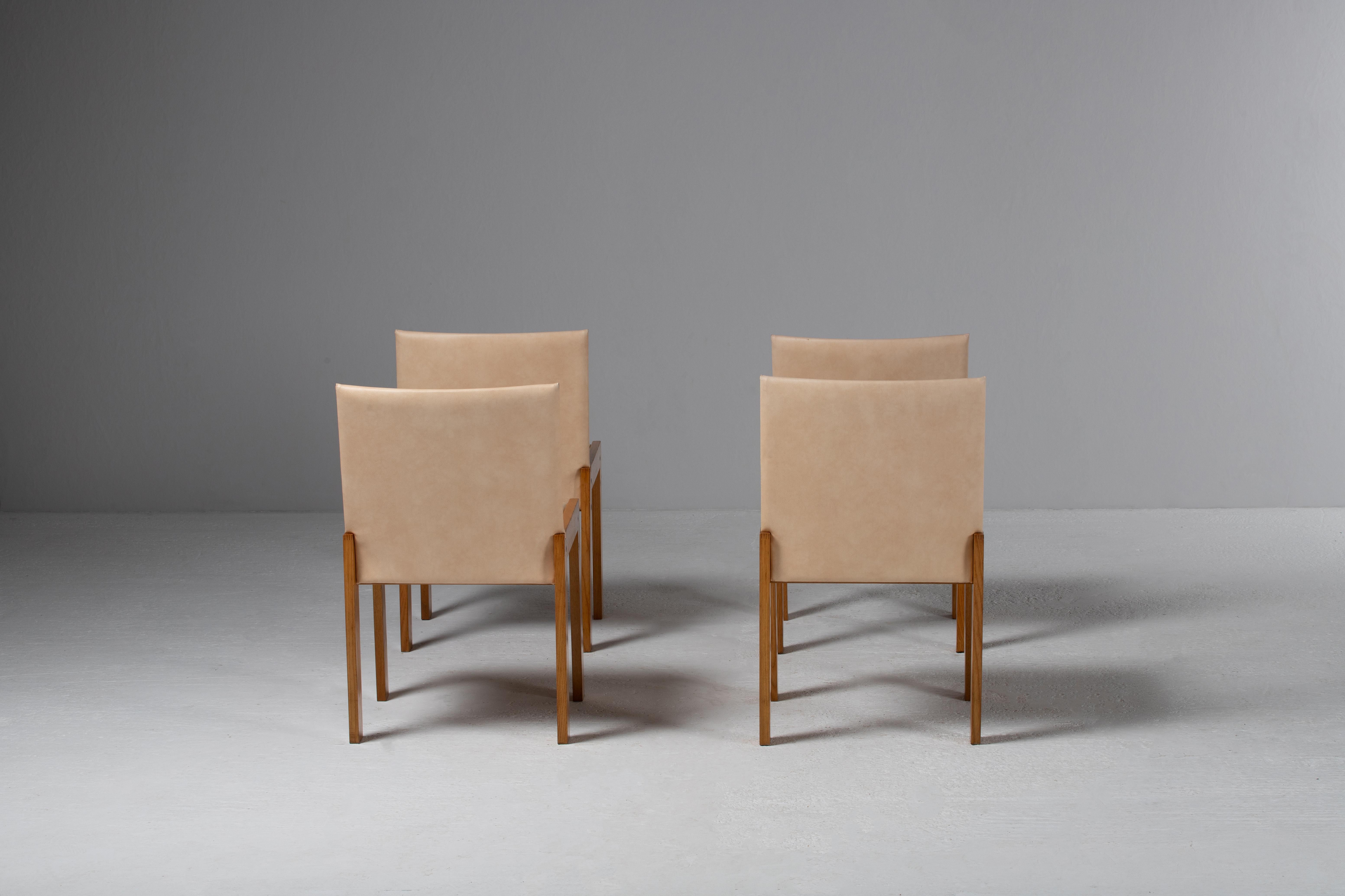 Late 20th Century Set of Four Dining Chairs in Oak and Leather, France, 1970s For Sale