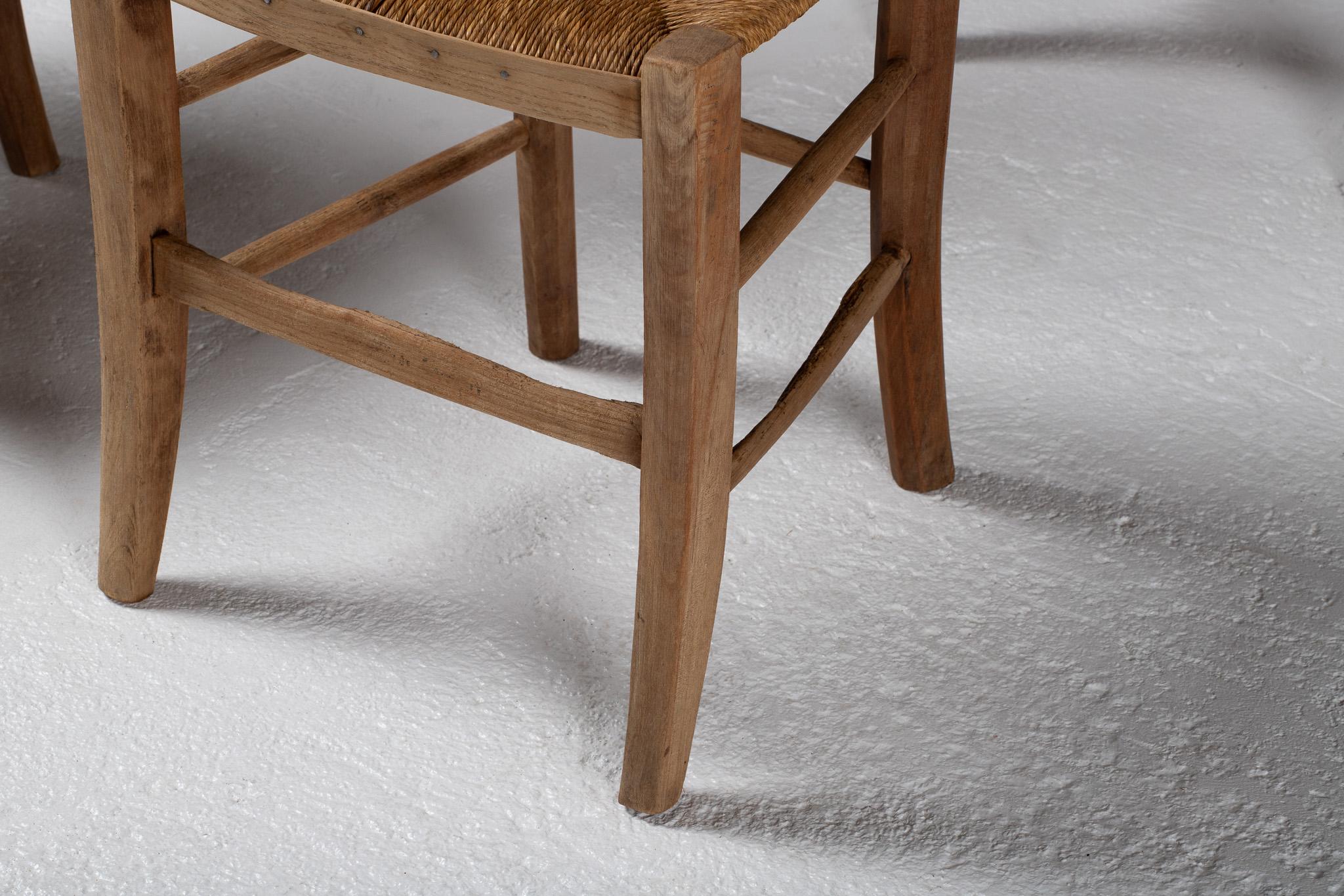 Set of Four Dining Chairs in Oak and Rush, France, 1950s For Sale 5