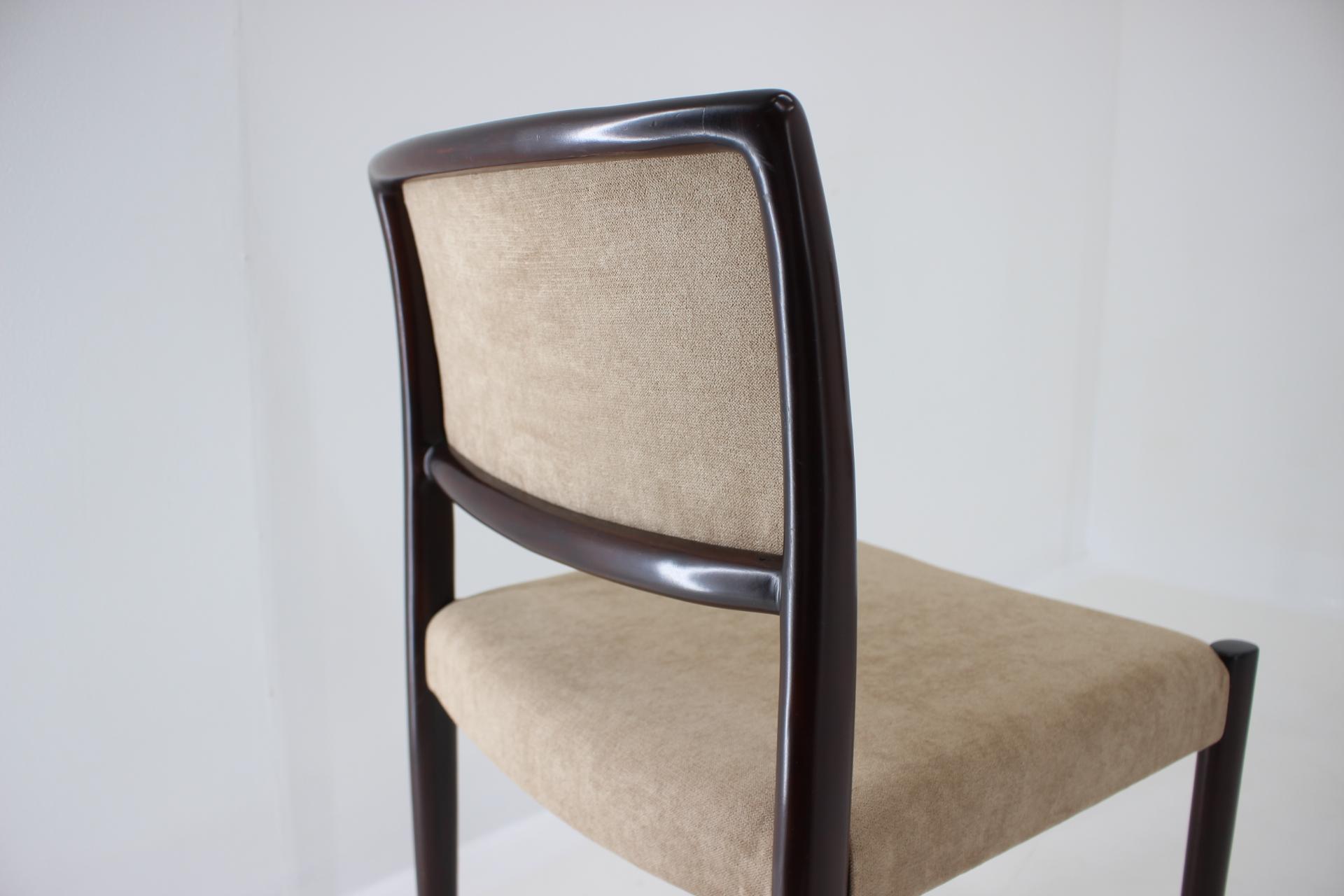 Set of Four Dining Chairs in Style of Niels O. Møller 6